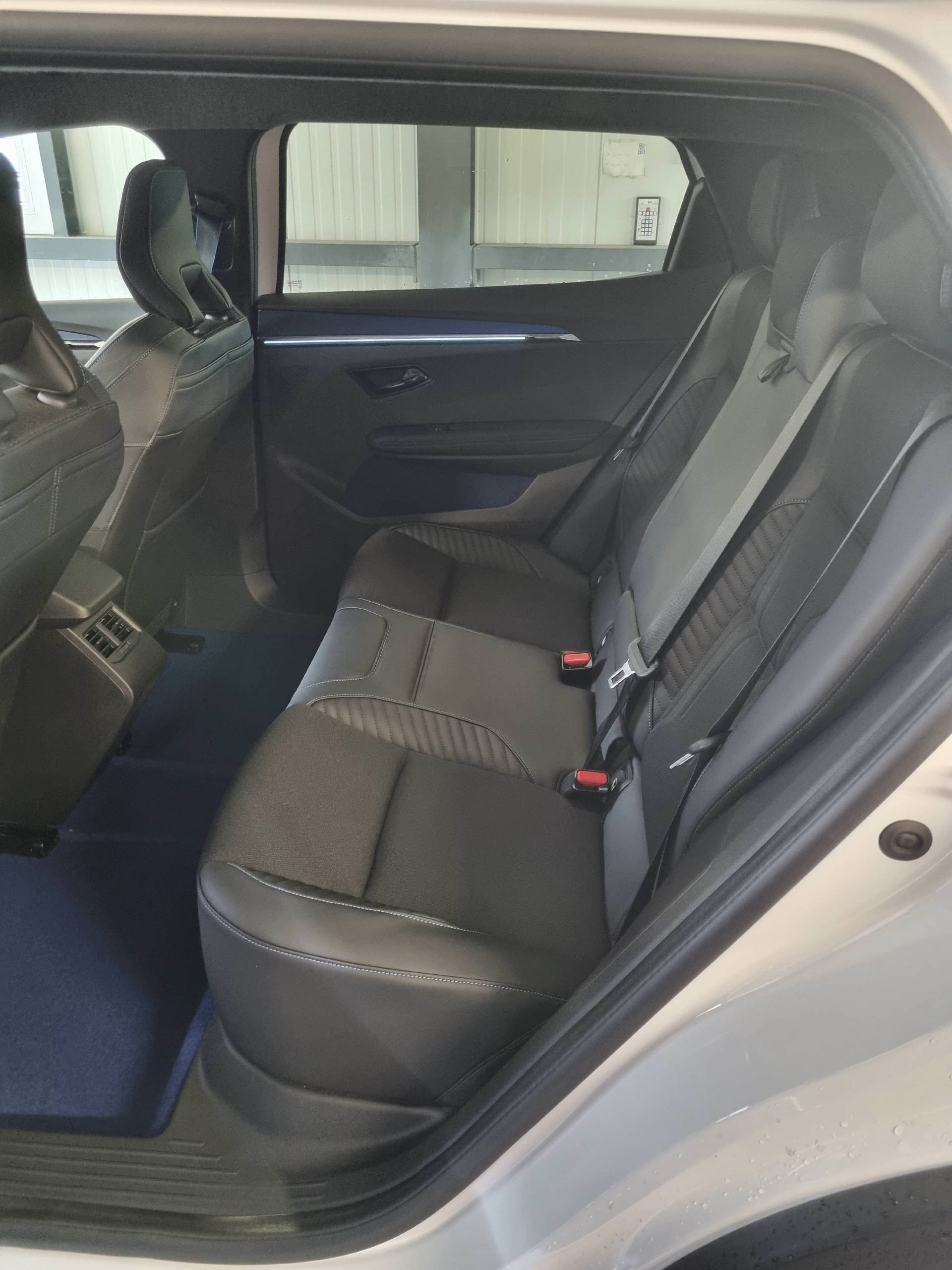 RENAULT Scénic E-Tech esprit Alpine-image-5