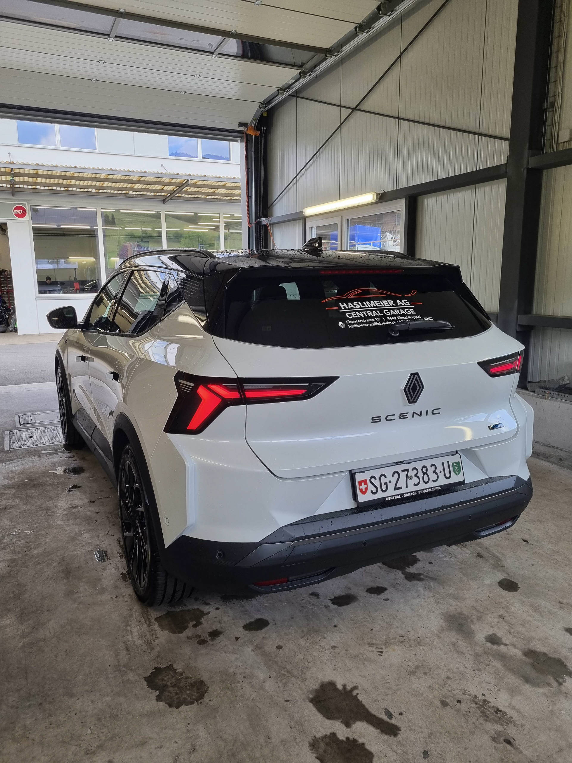 RENAULT Scénic E-Tech esprit Alpine-image-2