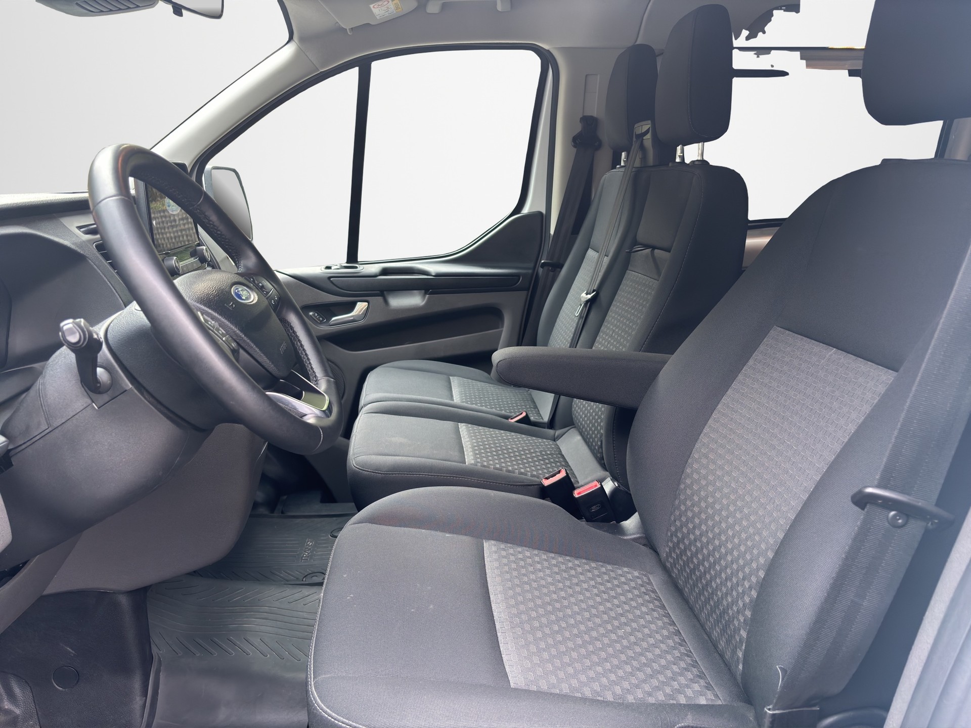 FORD Transit Custom Kombi 320 L1H1 Trend LEASING AB 409.41 CHF / MONAT-image-6