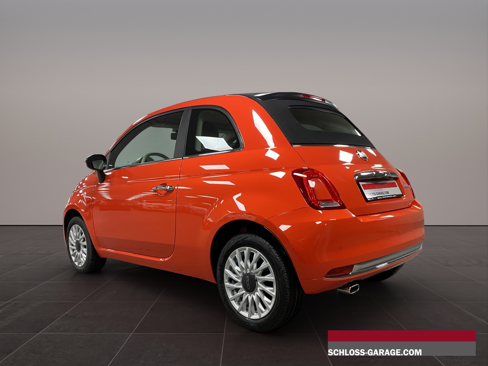 FIAT 500 C 1.0 Hybrid Lounge-image-2