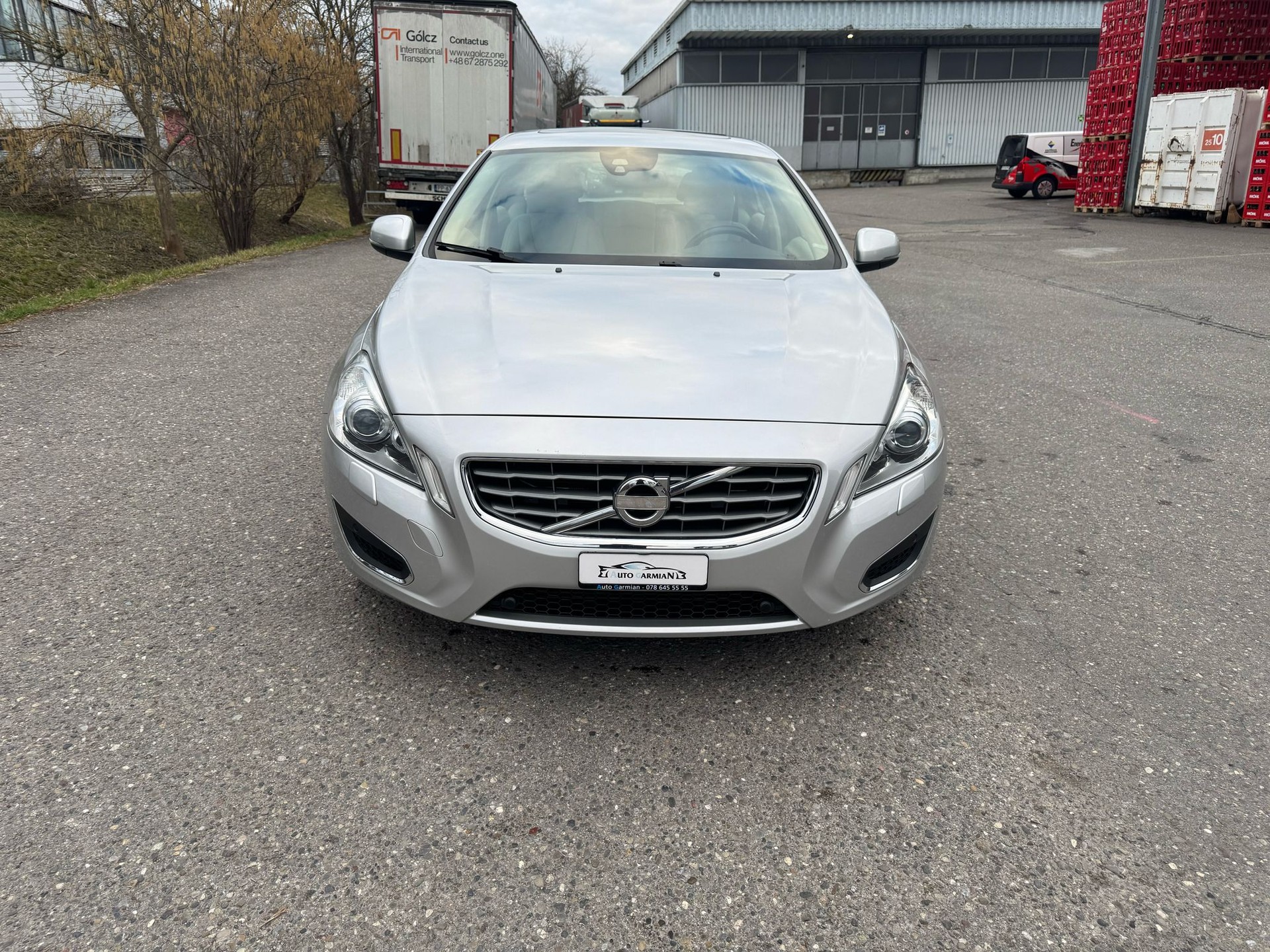 VOLVO V60 T5 Summum Powershift-image-0