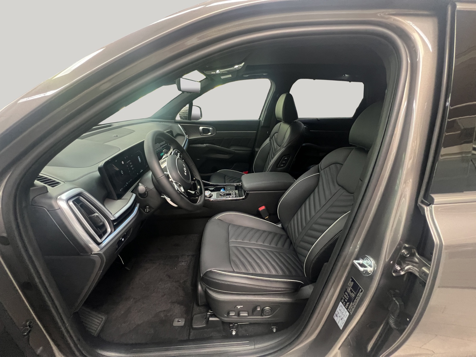 KIA Sorento 1.6 PHEV 7 Style-image-4