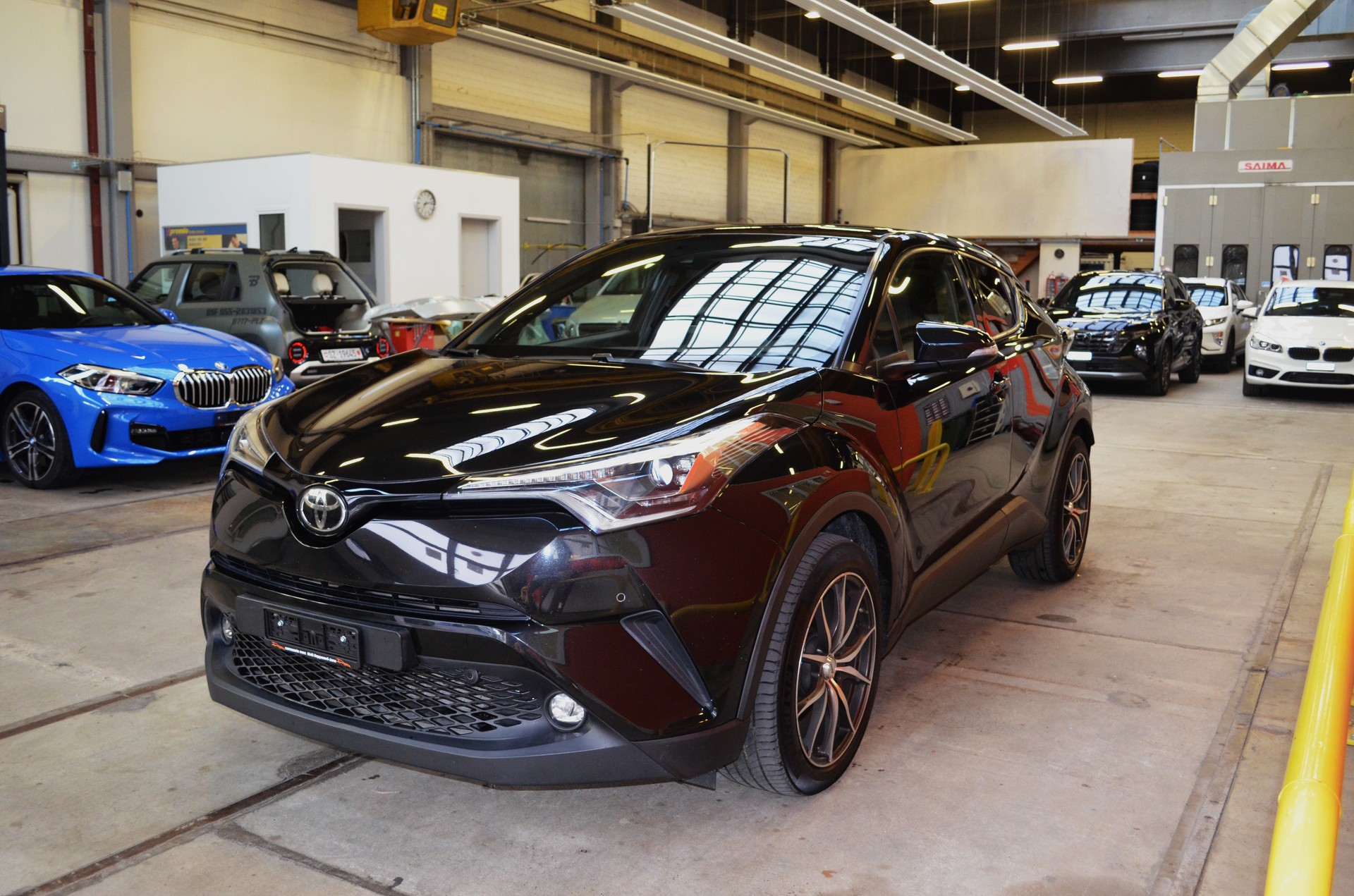 TOYOTA C-HR 1.2 Turbo Premium 4WD Multidrive S-image-2