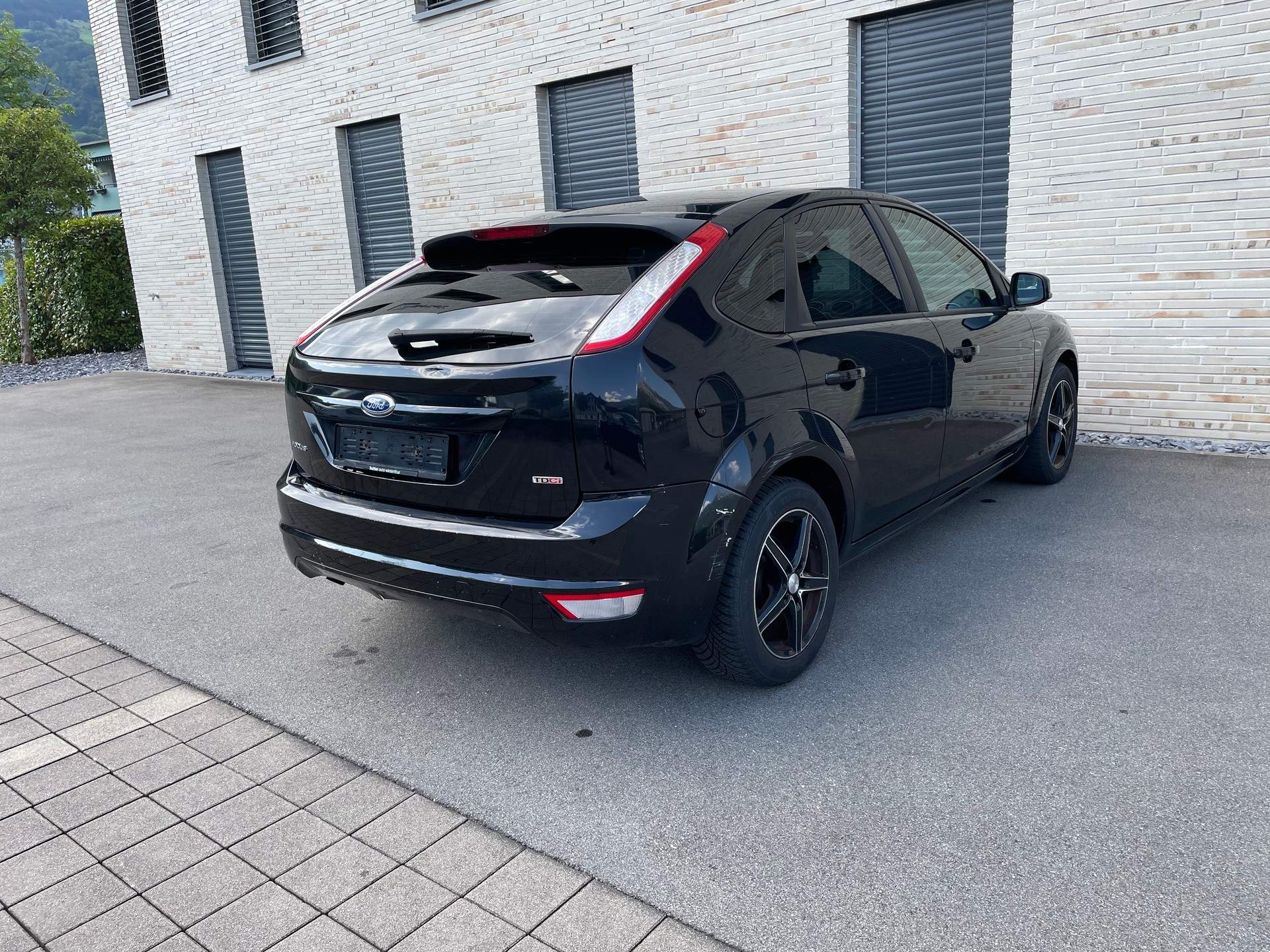 FORD Focus 1.6 TDCi Carving-image-8
