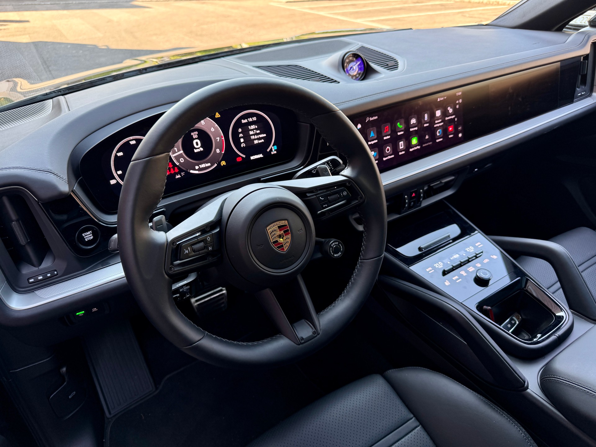 PORSCHE Cayenne Coupé S Tiptronic-image-3