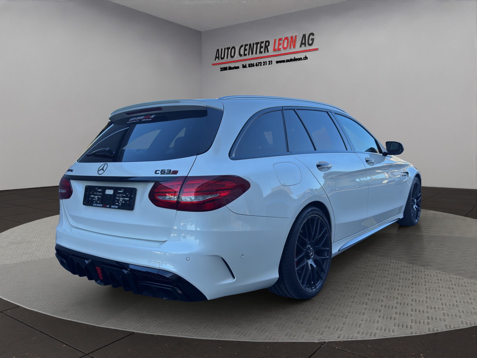 MERCEDES-BENZ C 63 S AMG Speedshift-image-5
