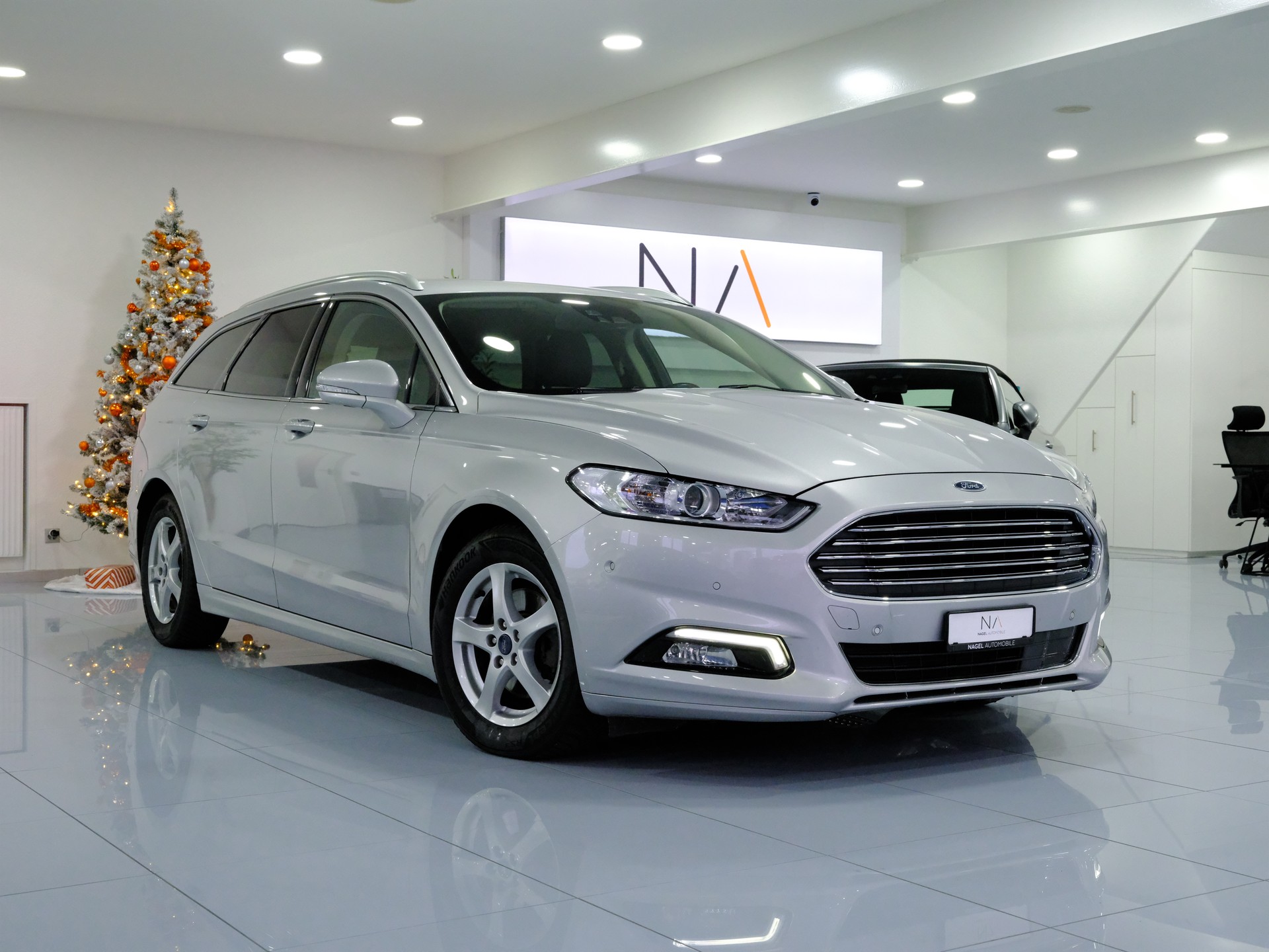 FORD Mondeo 2.0 TDCi Titanium AWD PowerShift
