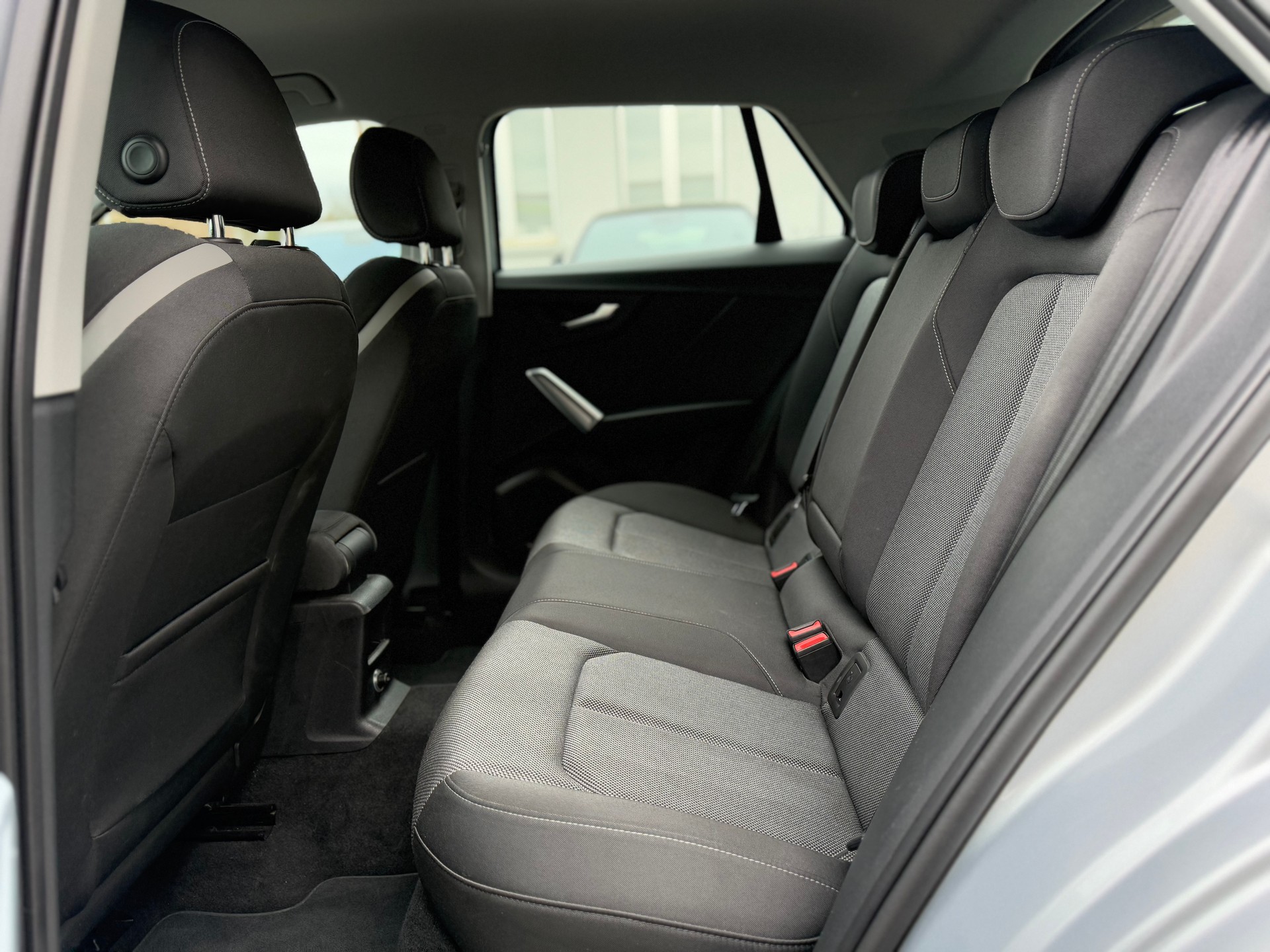 AUDI Q2 1.4 TFSI sport S-tronic-image-9