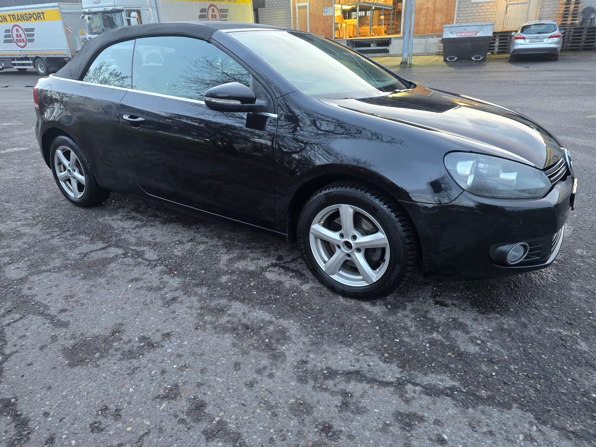 VW Golf Cabrio 1.2 TSI BlueMotion Technology Design-image-2