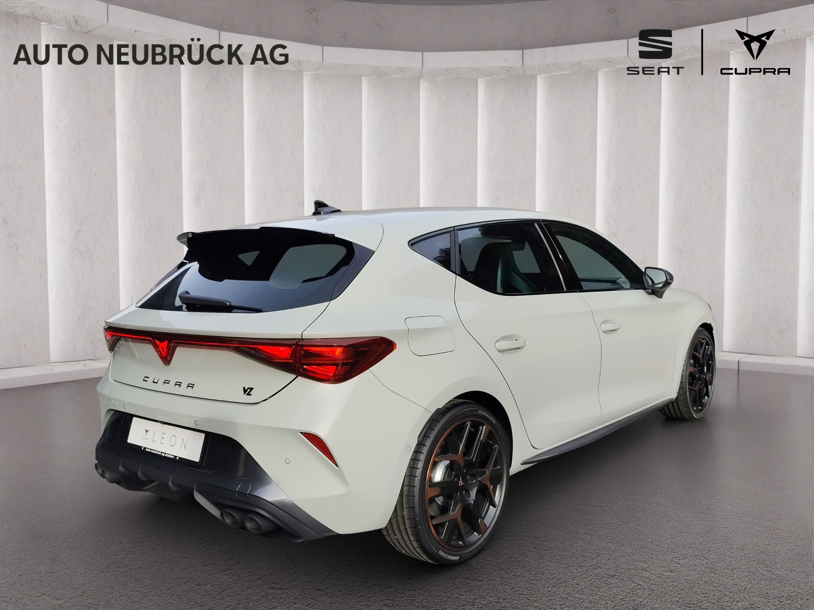 CUPRA LEON 2.0 TSI VZ DSG-showroom-element-3