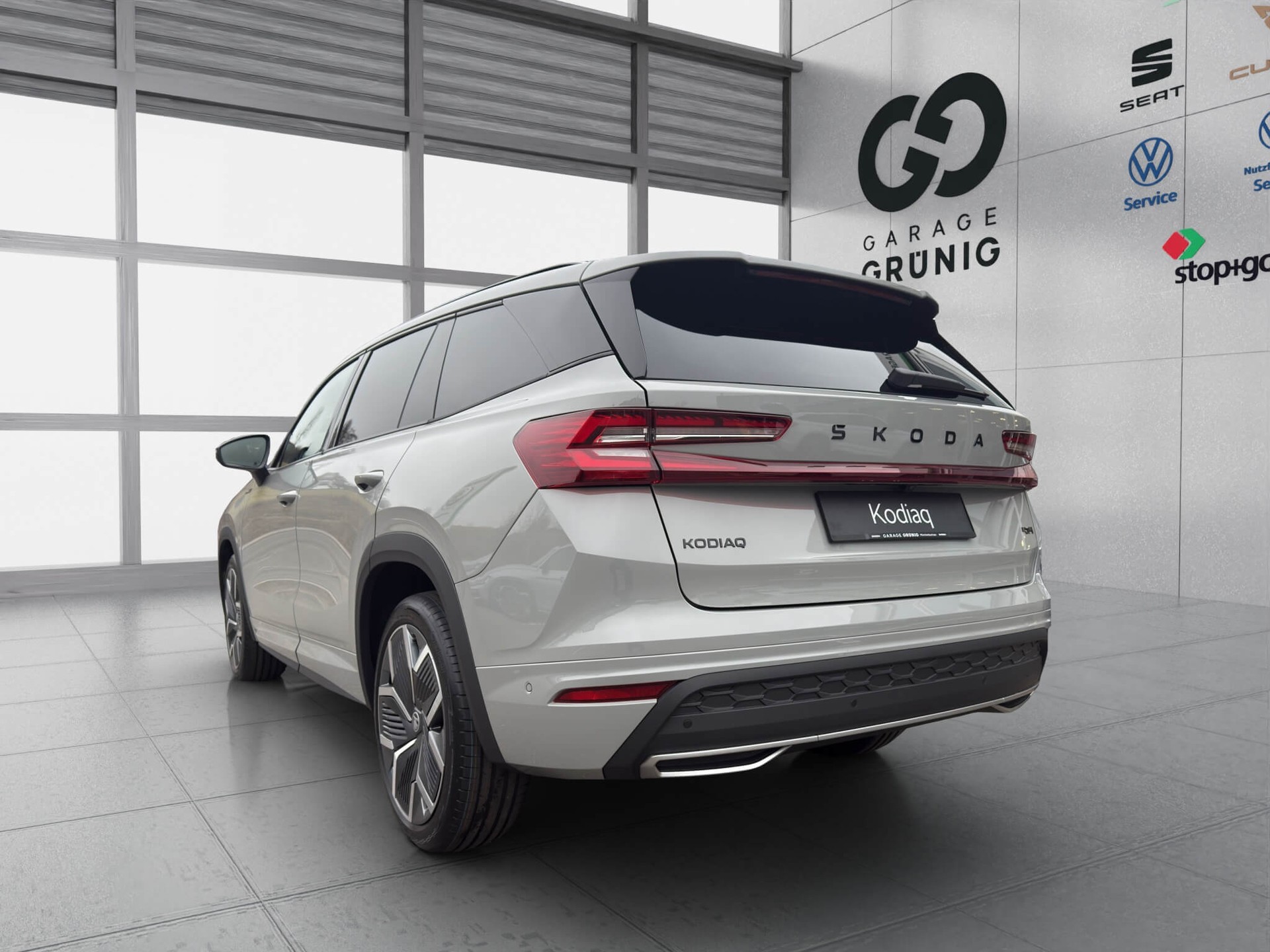 SKODA Kodiaq 2.0 TSI Sportline 4x4-image-3
