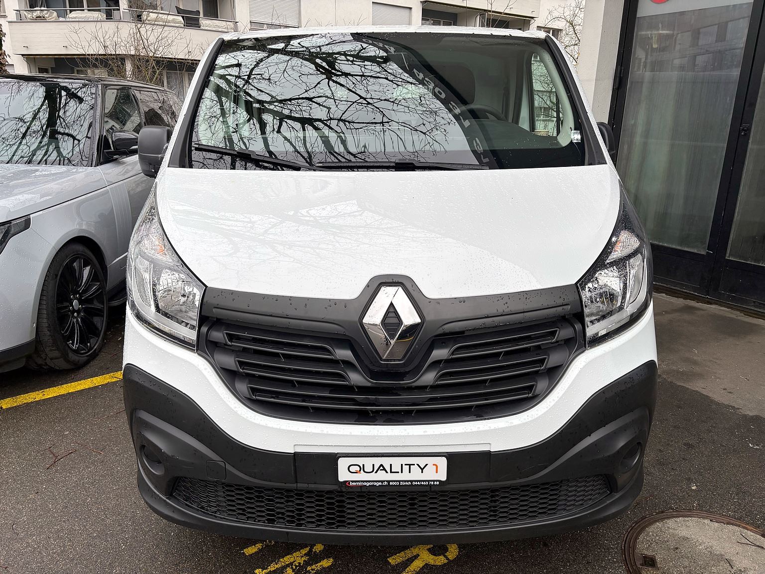 RENAULT Trafic dCi120 2.9 Business L1H1 mit Einrichtigung für Elektriker-image-1