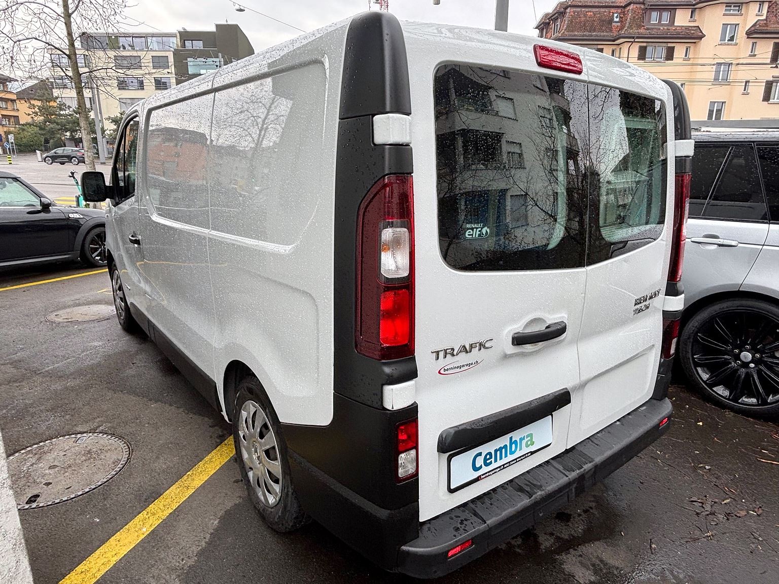 RENAULT Trafic dCi120 2.9 Business L1H1 mit Einrichtigung für Elektriker-image-3