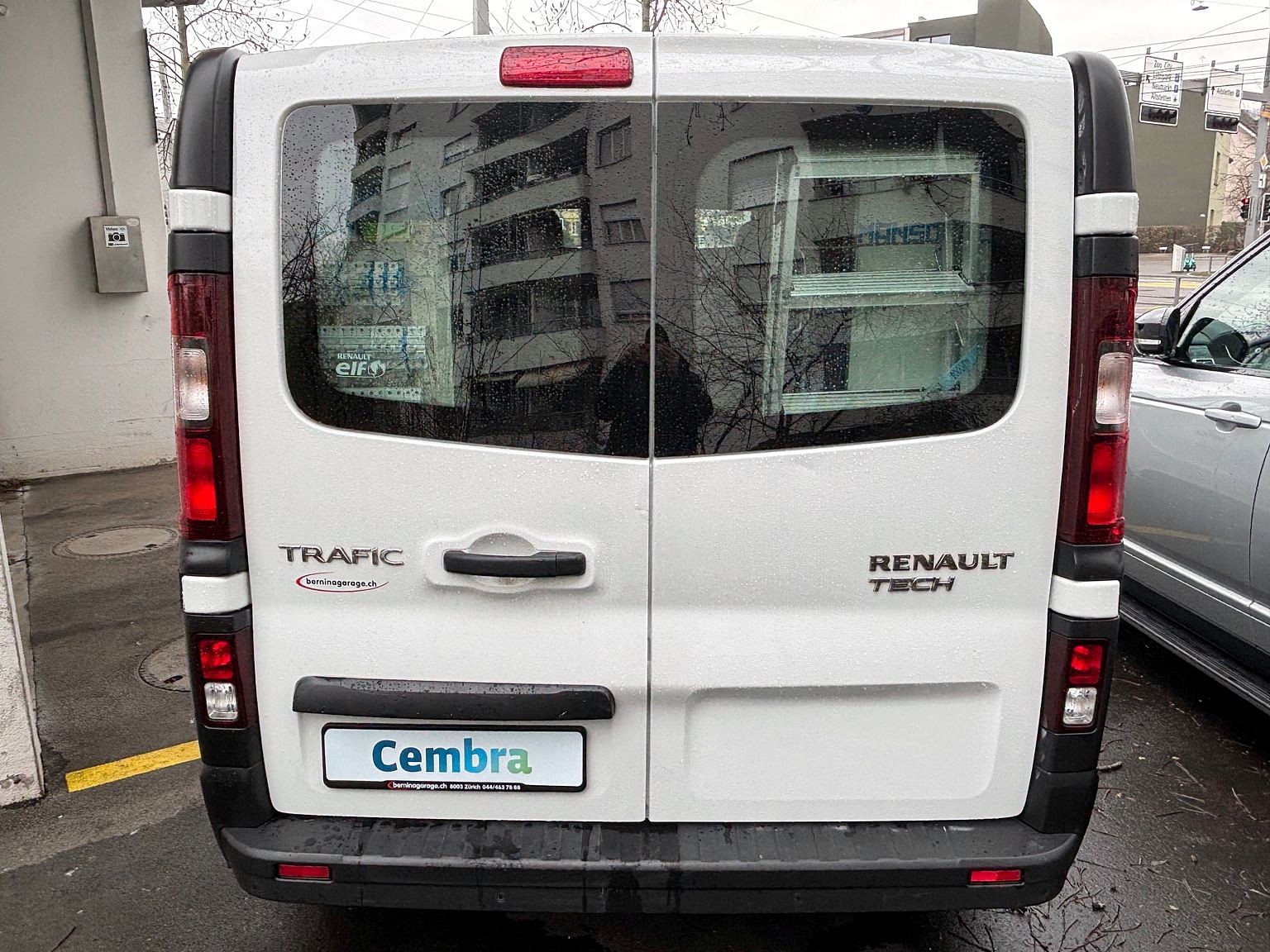 RENAULT Trafic dCi120 2.9 Business L1H1 mit Einrichtigung für Elektriker-image-2
