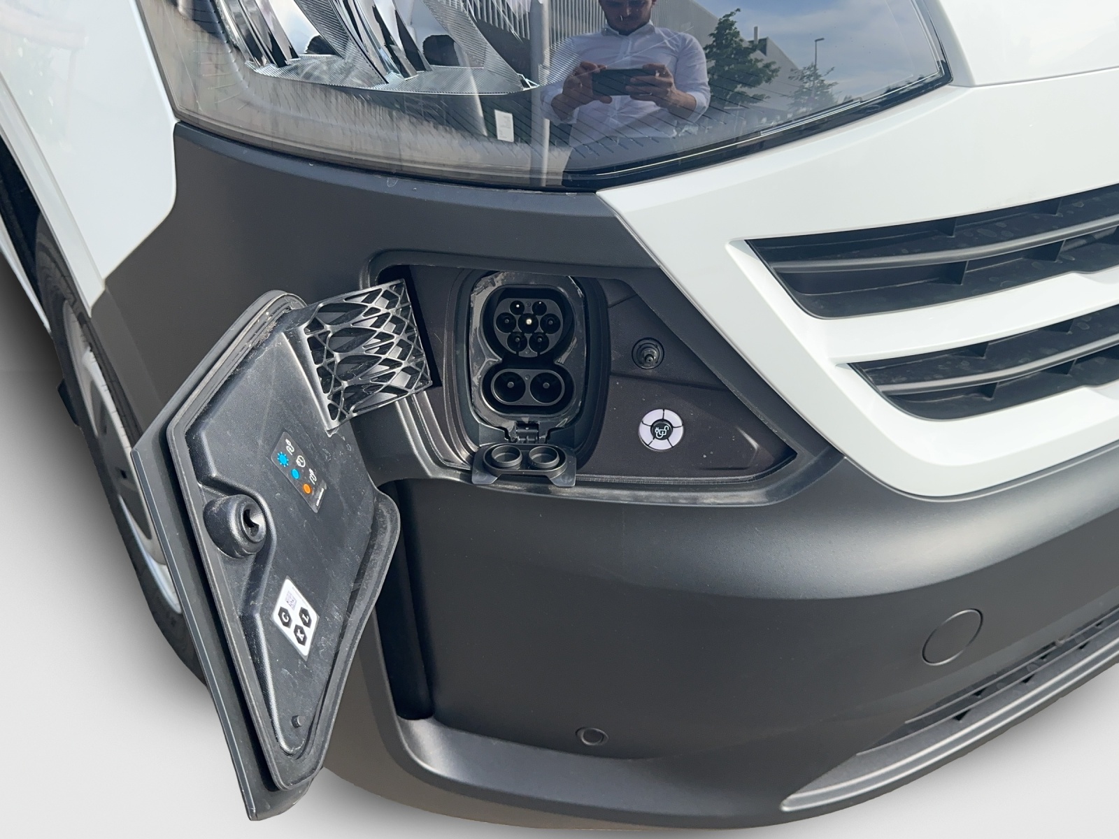 VW e-Transporter 70 kWh Lang-image-13