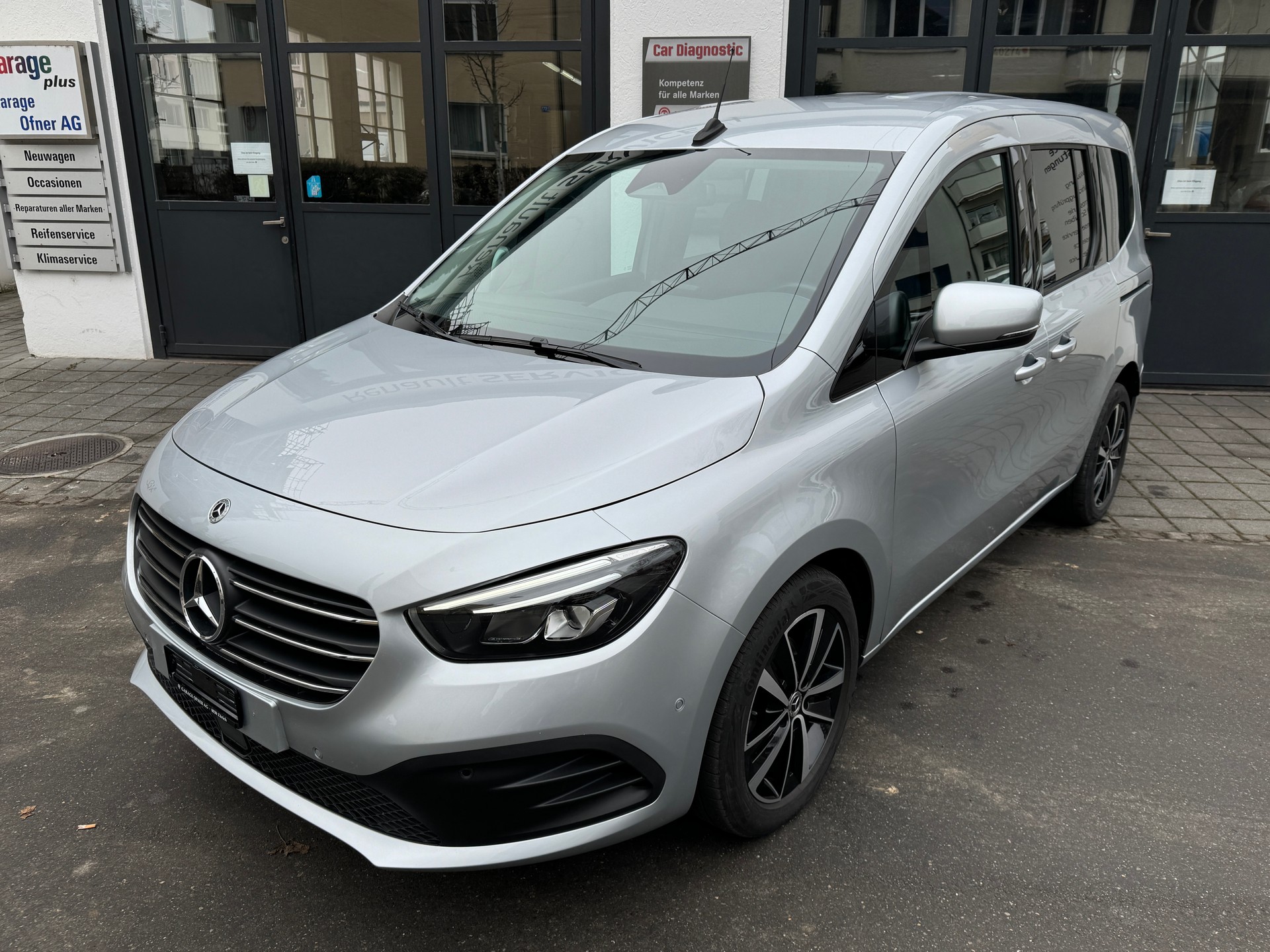MERCEDES-BENZ T-Klasse 180d-image-1