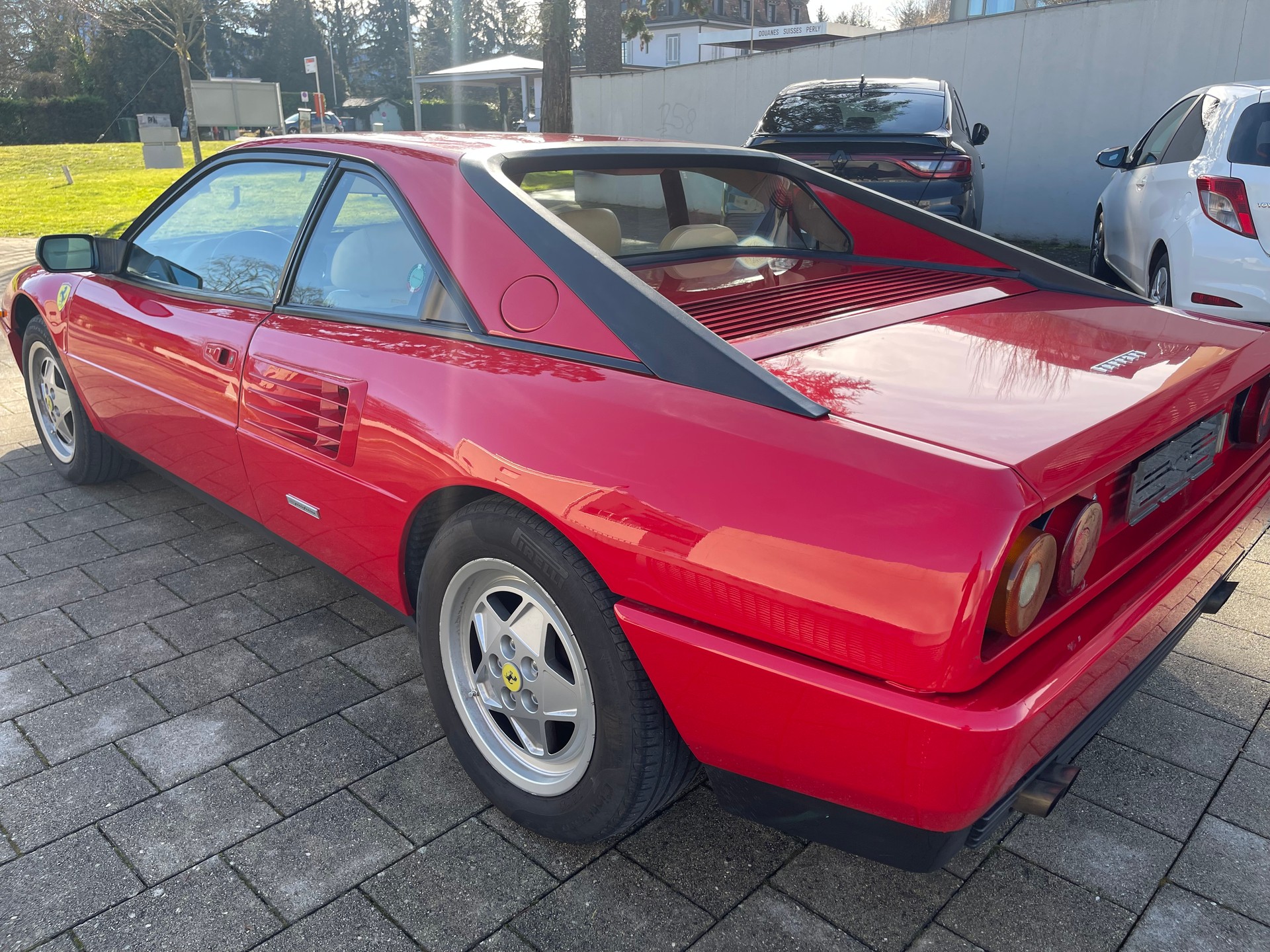 FERRARI Mondial 3.4 T-image-11