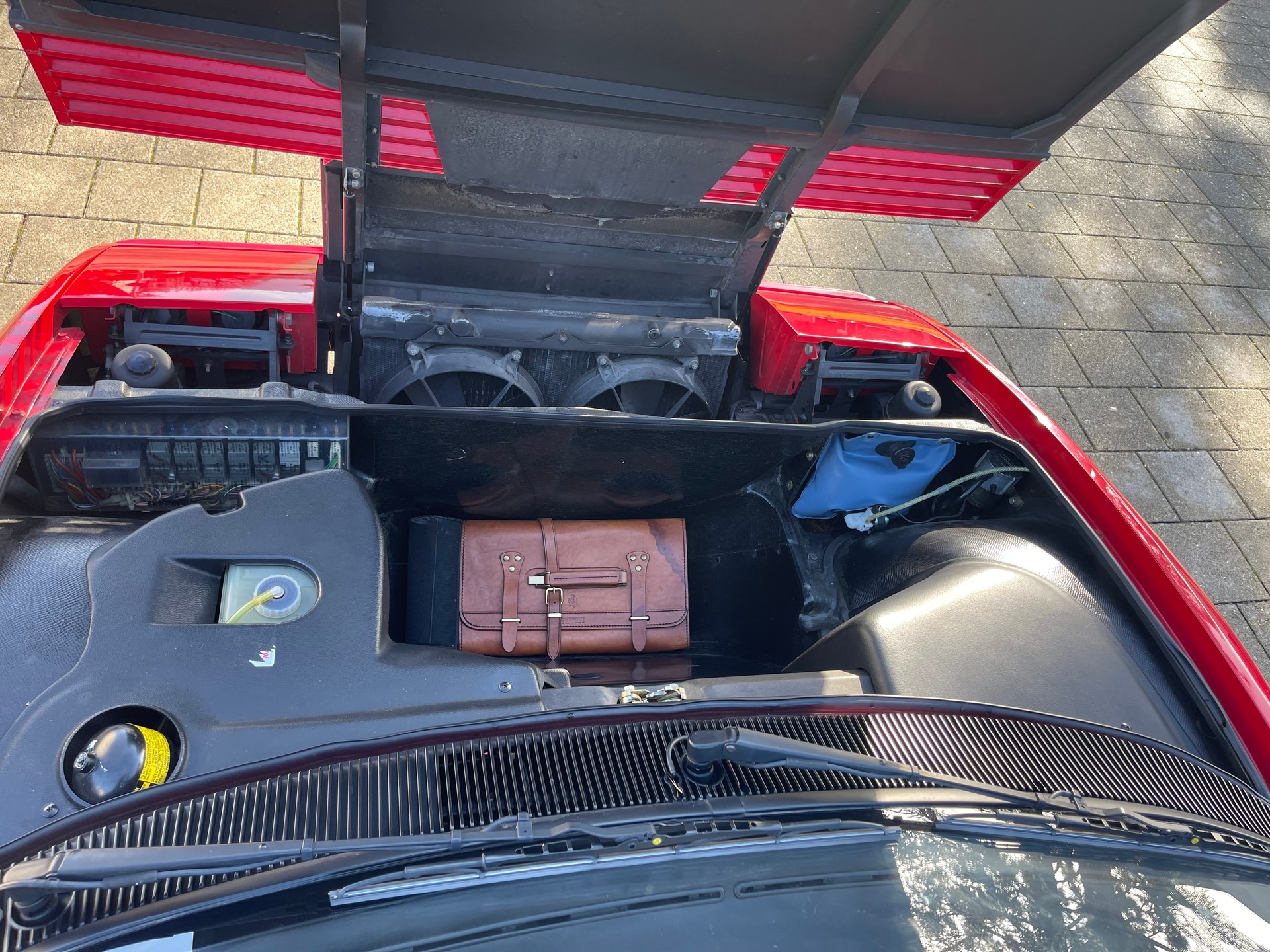 FERRARI Mondial 3.4 T-image-3