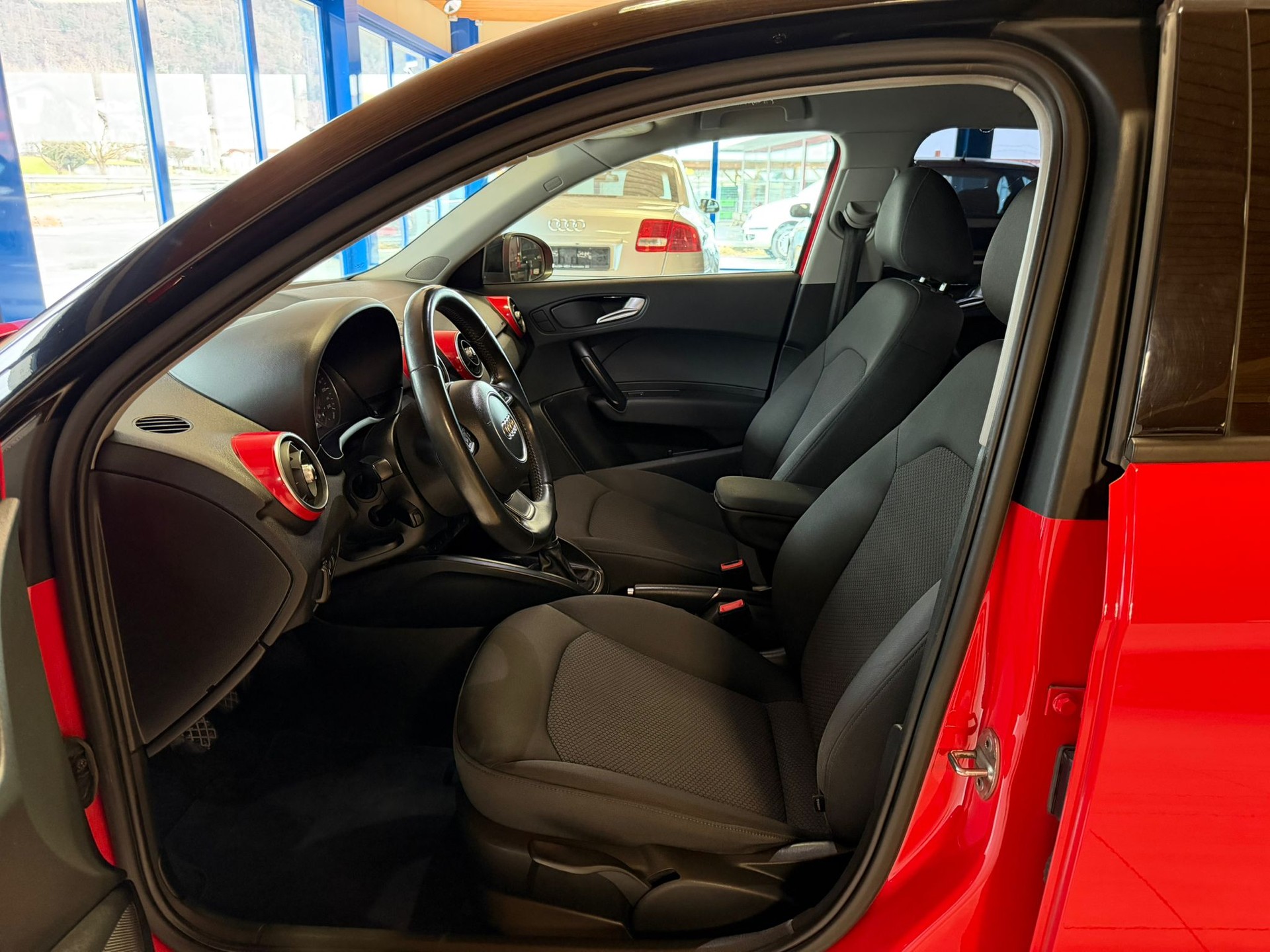 AUDI A1 Sportback 1.2 TFSI Start-image-9