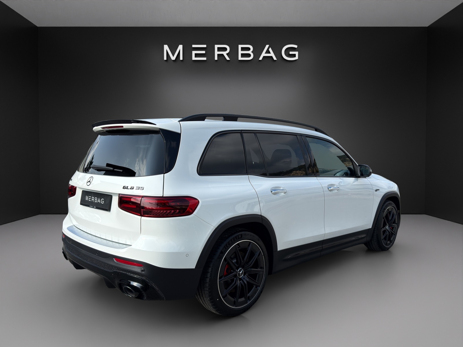 MERCEDES-BENZ GLB AMG 35 4Matic 8G-Tronic-image-4
