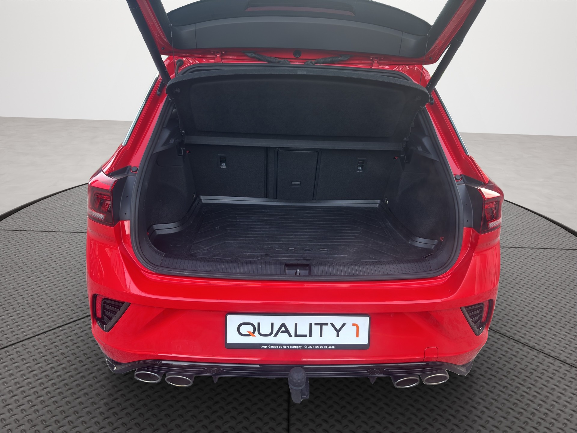 VW T-Roc 2.0 TSI R DSG 4Motion-image-14