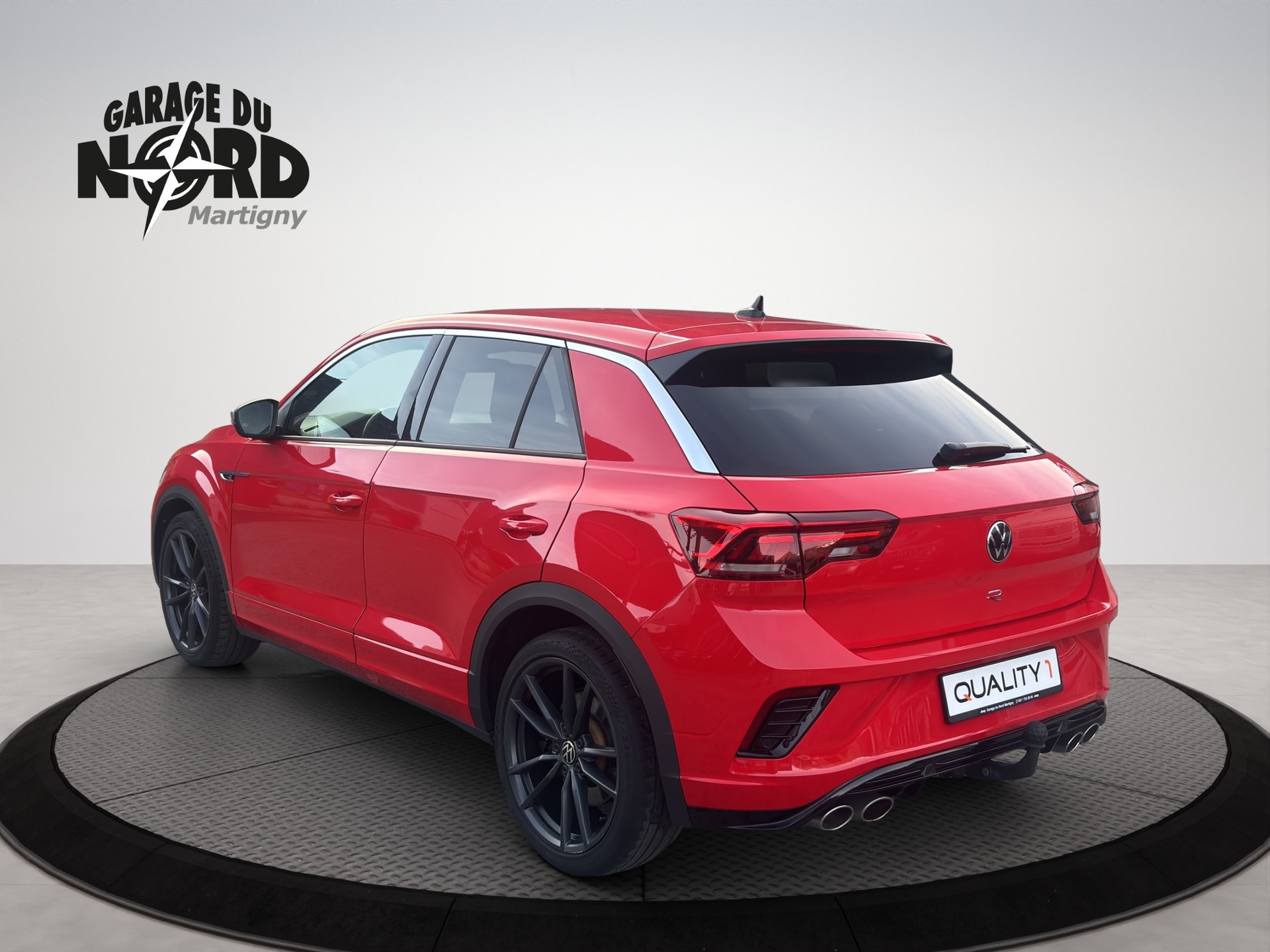 VW T-Roc 2.0 TSI R DSG 4Motion-image-3