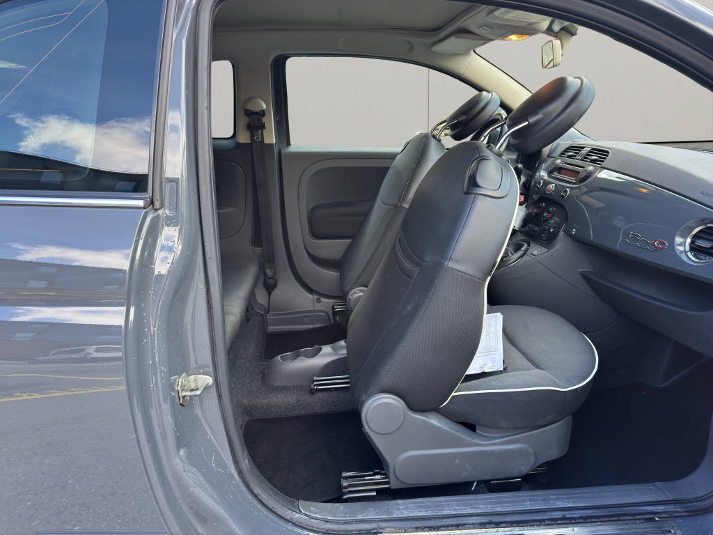 FIAT 500 C 0.9 T TwinAir 105 Lounge-image-9