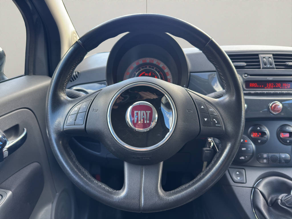 FIAT 500 C 0.9 T TwinAir 105 Lounge-image-12