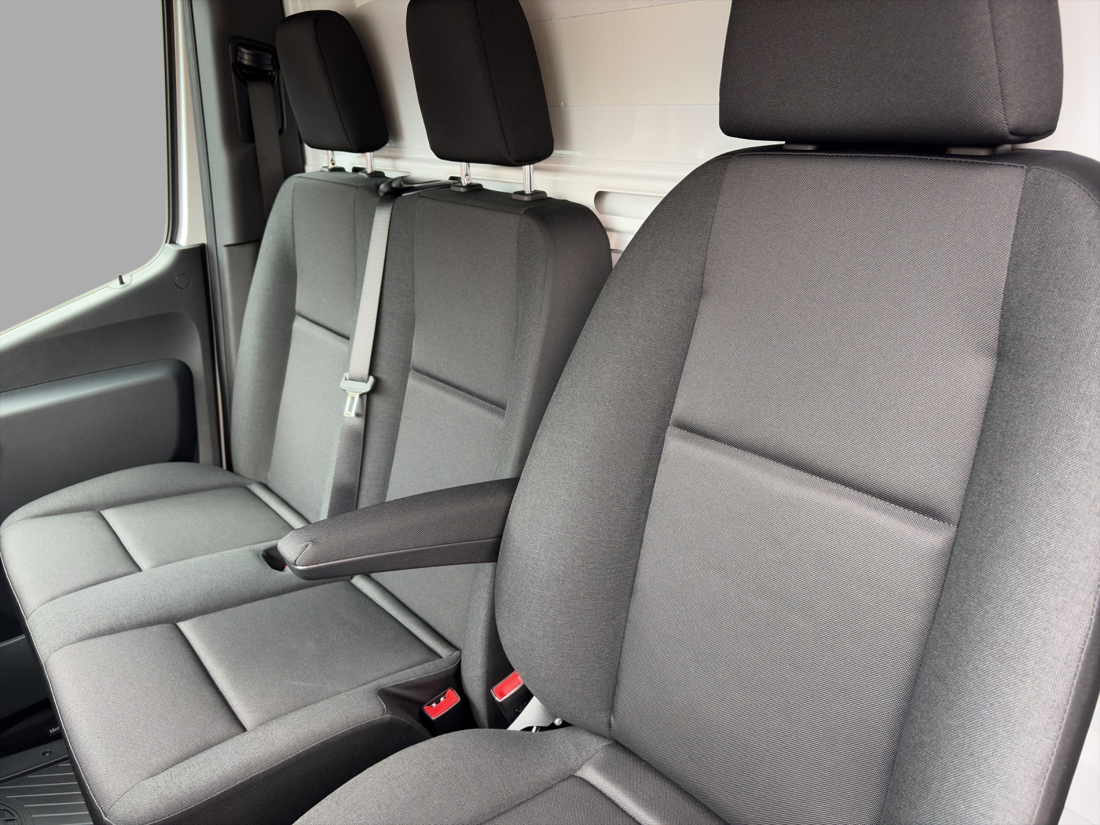 MERCEDES-BENZ Sprinter 317 CDI Lang Pro 9G-TRONIC-image-9