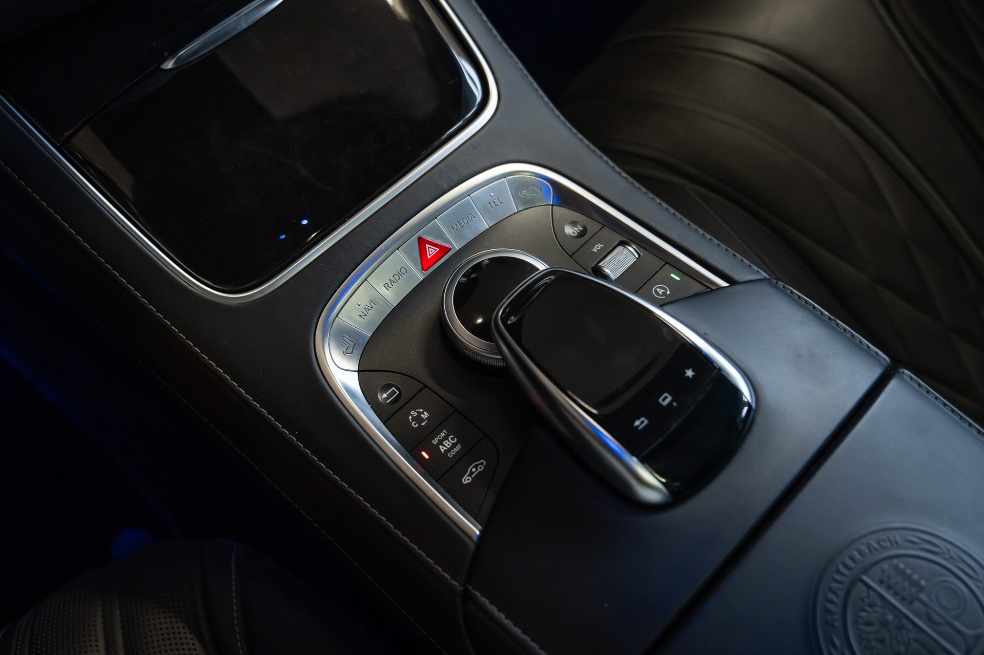 MERCEDES-BENZ S 65 AMG 7G-Tronic-image-26