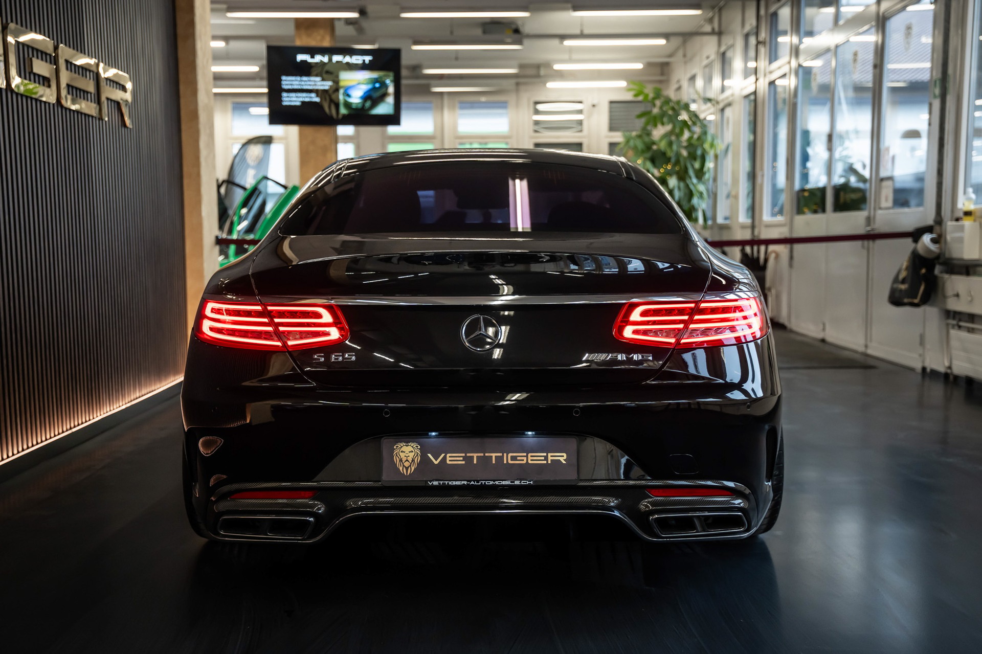 MERCEDES-BENZ S 65 AMG 7G-Tronic-image-4