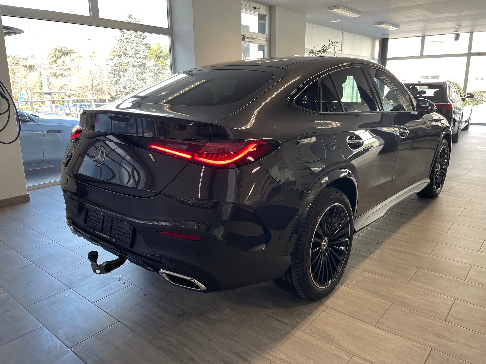 MERCEDES-BENZ GLC Coupé 220 d 4Matic 9G-Tronic AMG Line-image-5