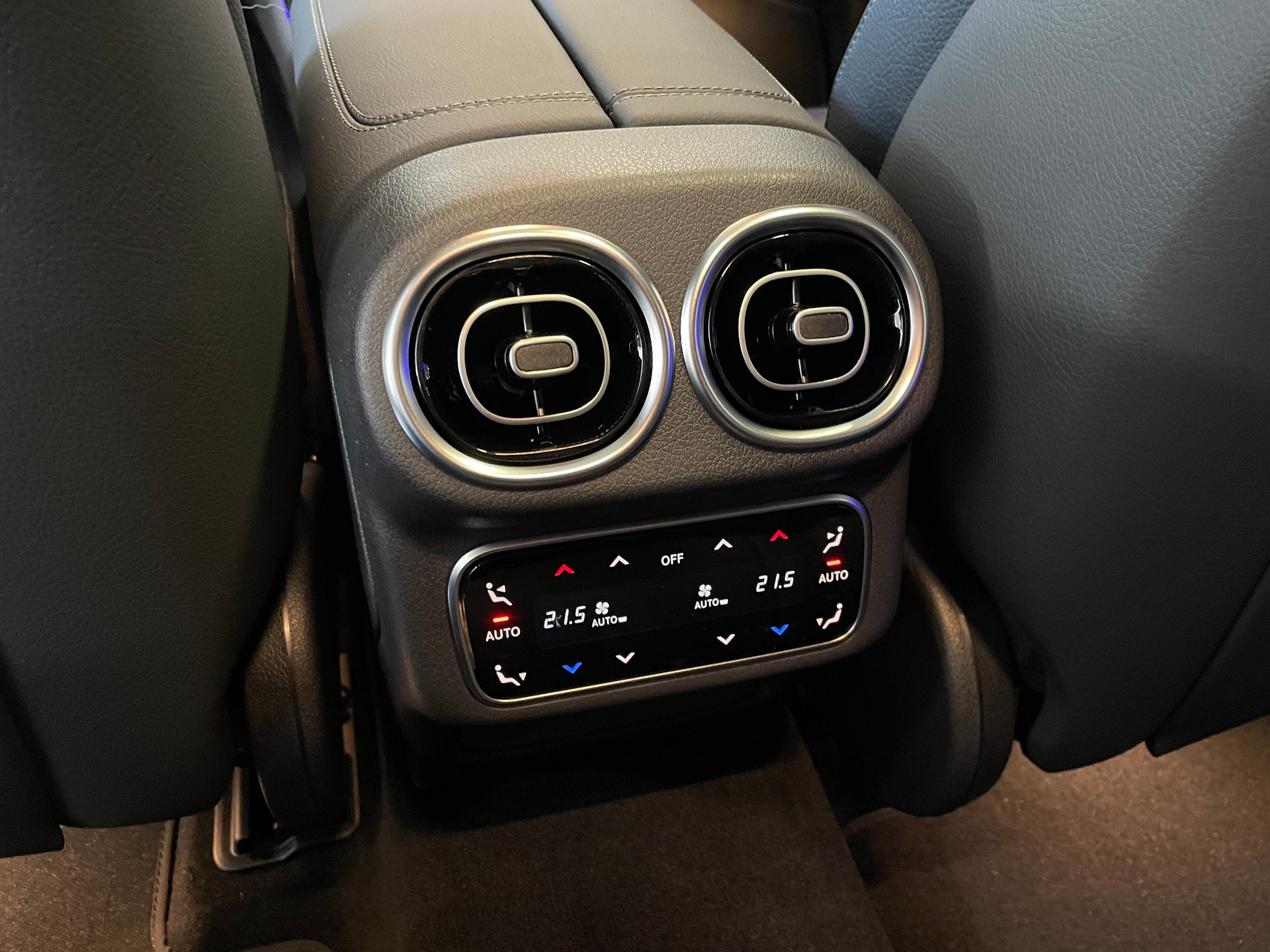 MERCEDES-BENZ GLC Coupé 220 d 4Matic 9G-Tronic AMG Line-image-13