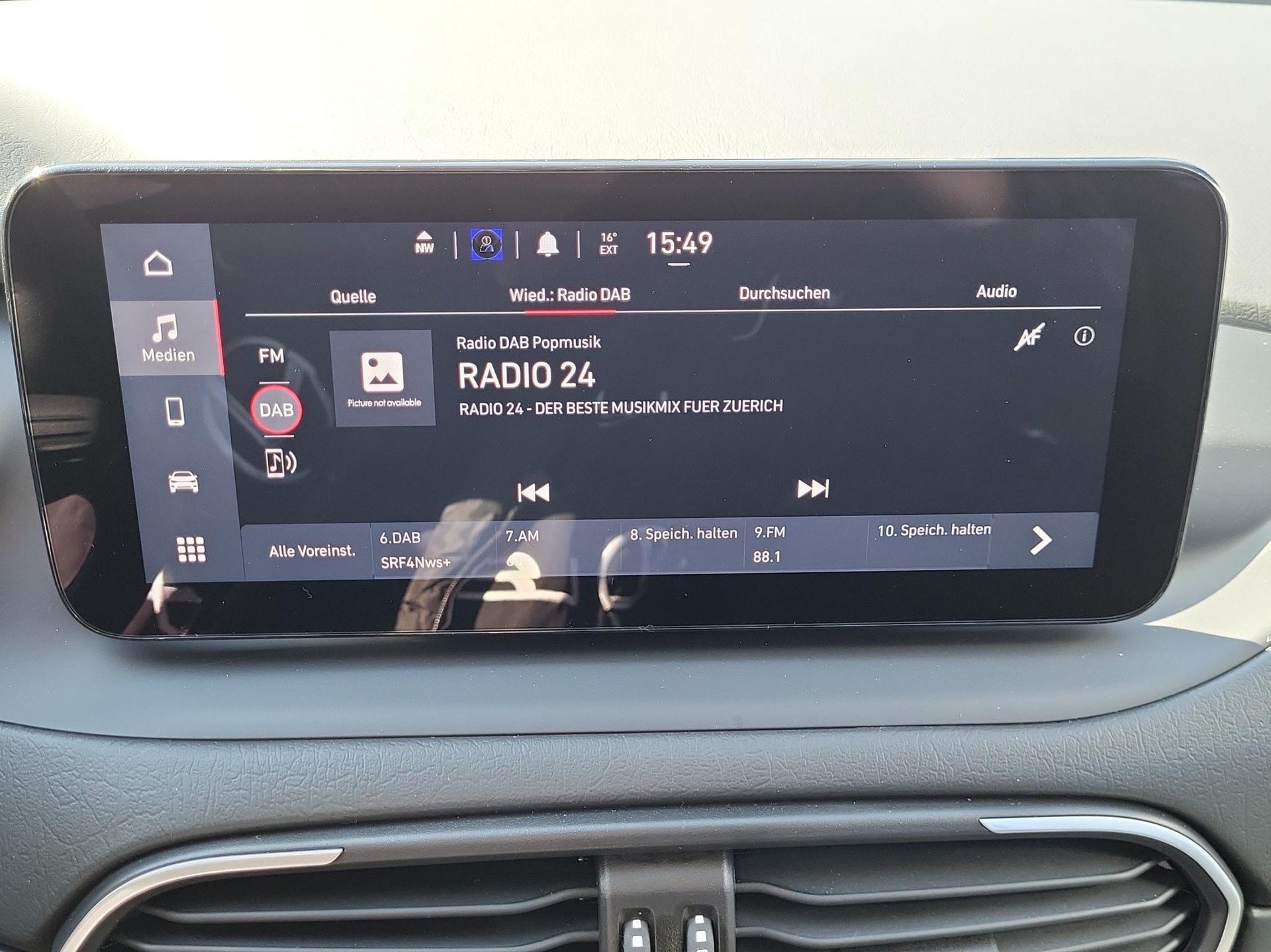 FIAT Tipo SW 1.5 Hybrid Swiss Cross-image-8