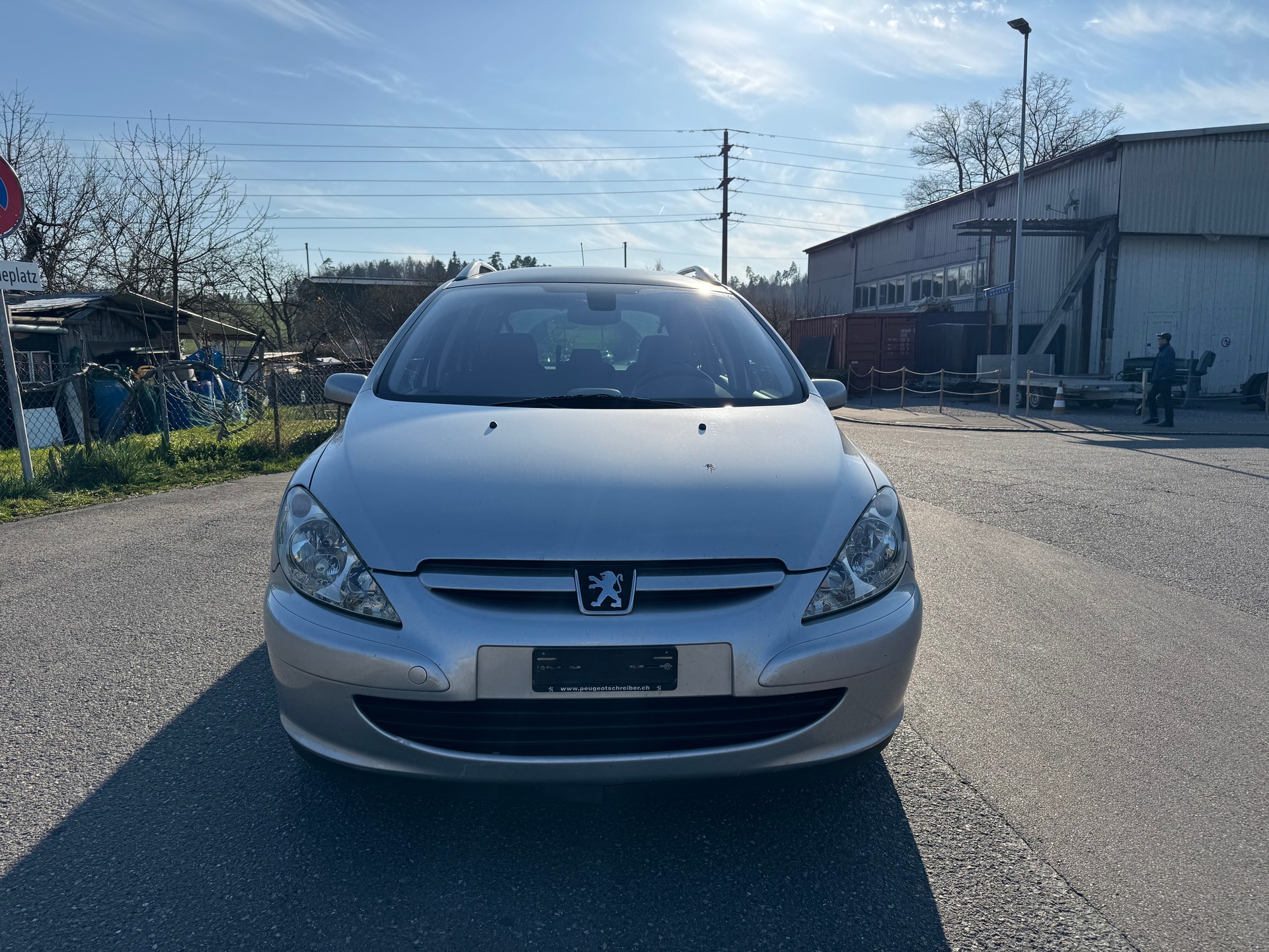 PEUGEOT 307 2.0 HDI XT-image-1