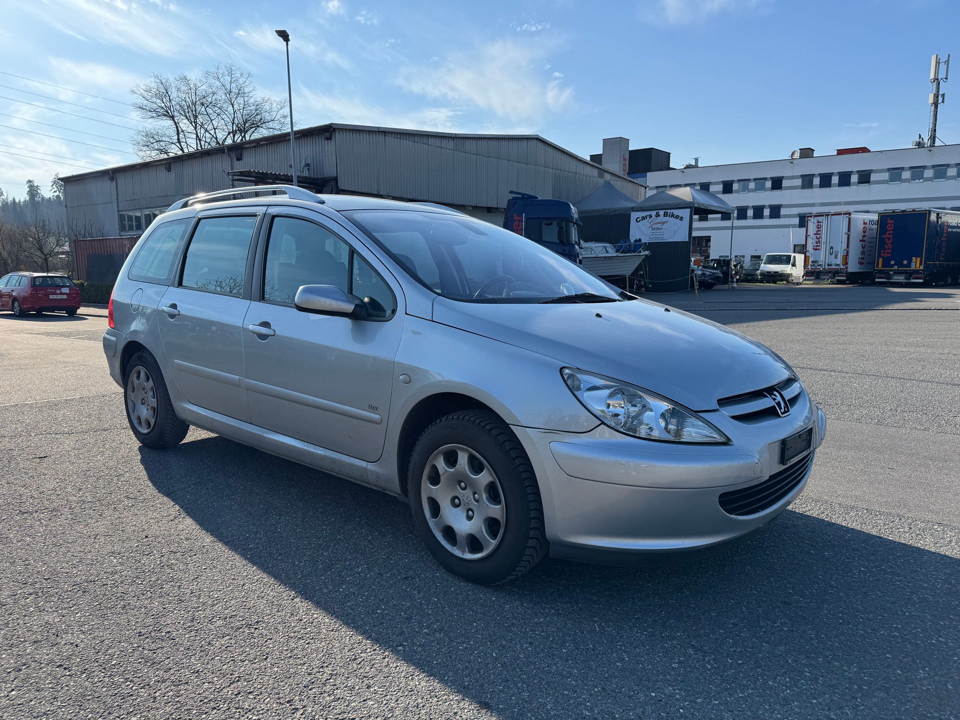 PEUGEOT 307 2.0 HDI XT-image-0