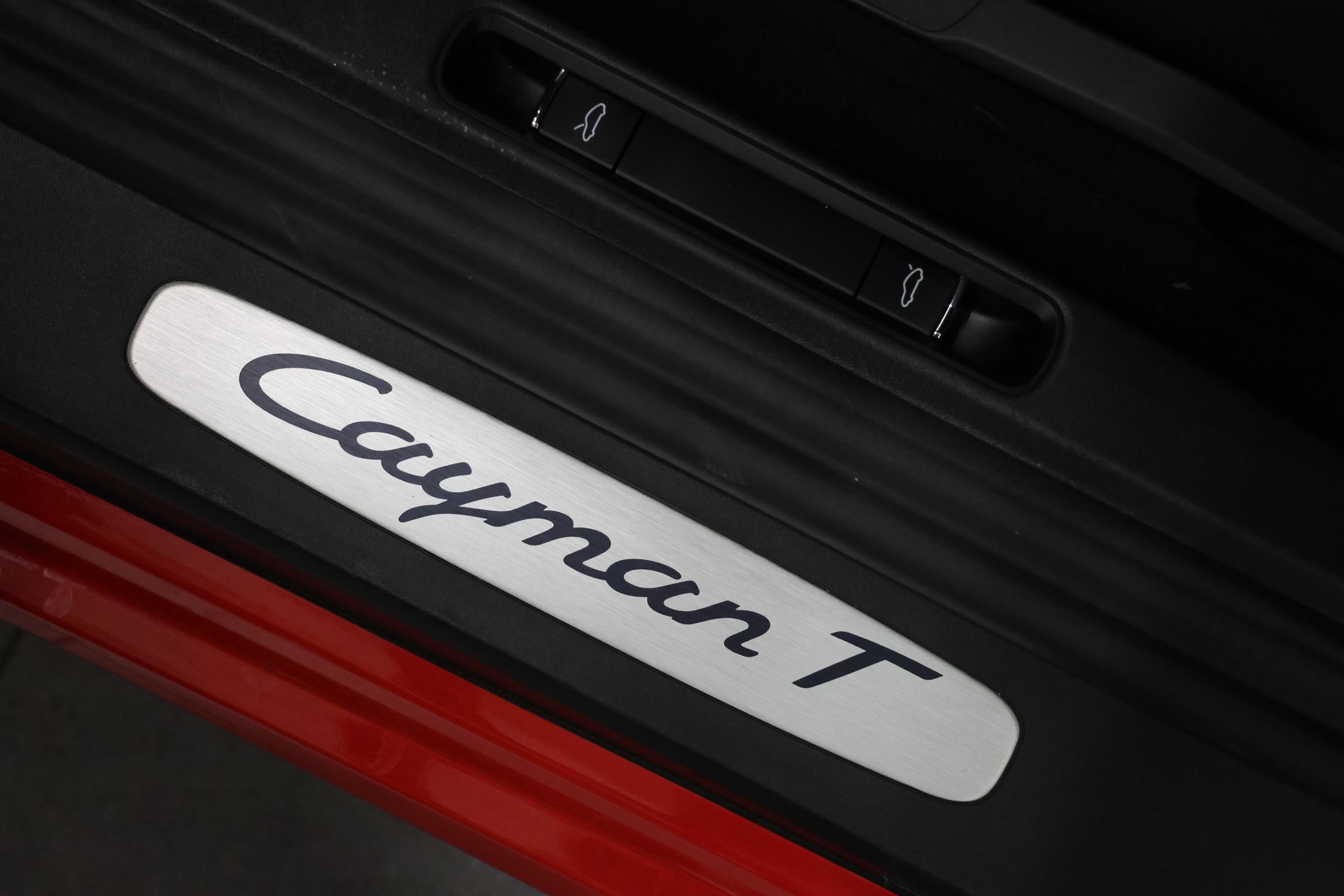 PORSCHE 718 Cayman 2.0 T PDK *Sport Chrono* *Sport Abgasanlage*-image-31
