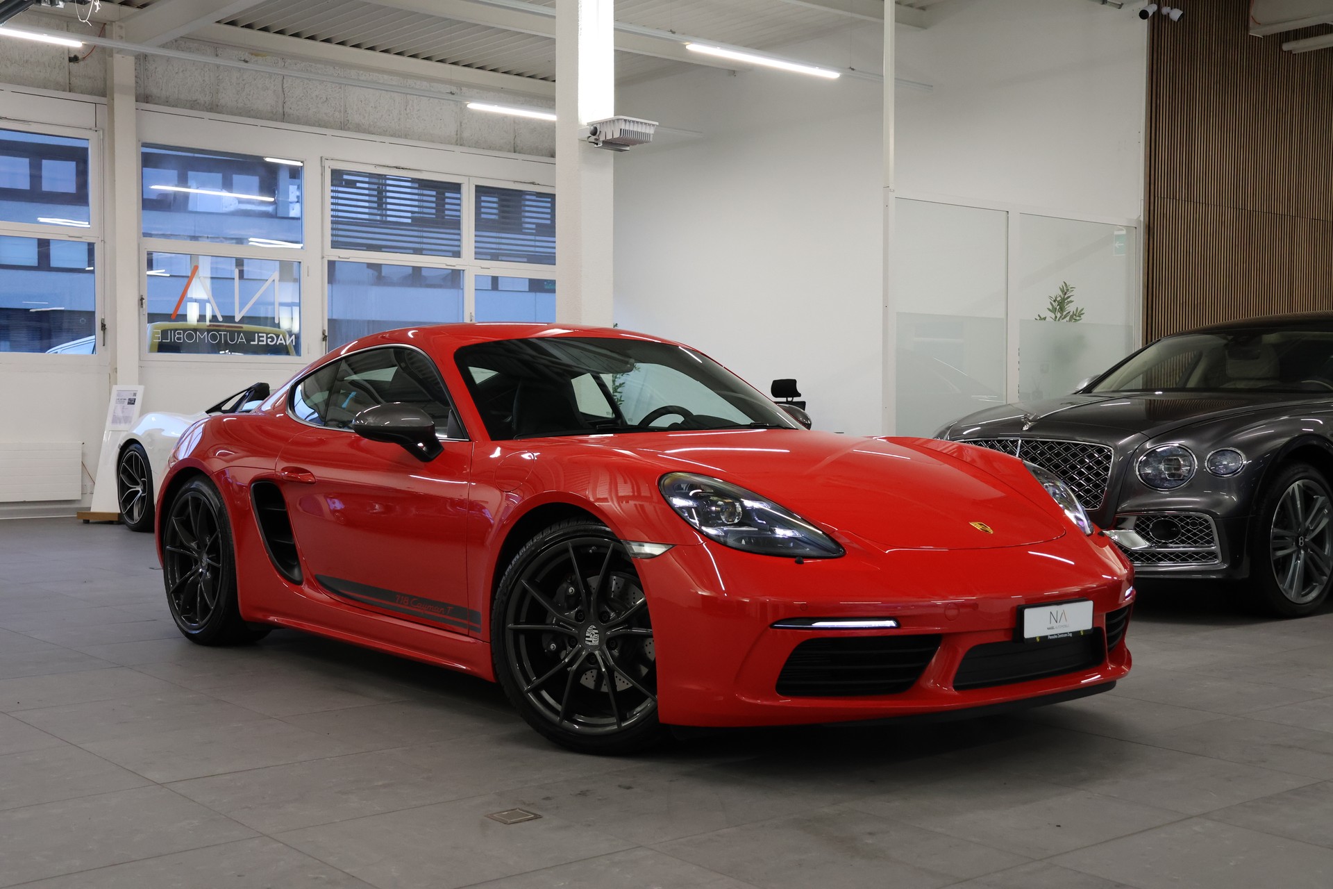 PORSCHE 718 Cayman 2.0 T PDK *Sport Chrono* *Sport Abgasanlage*-image-0