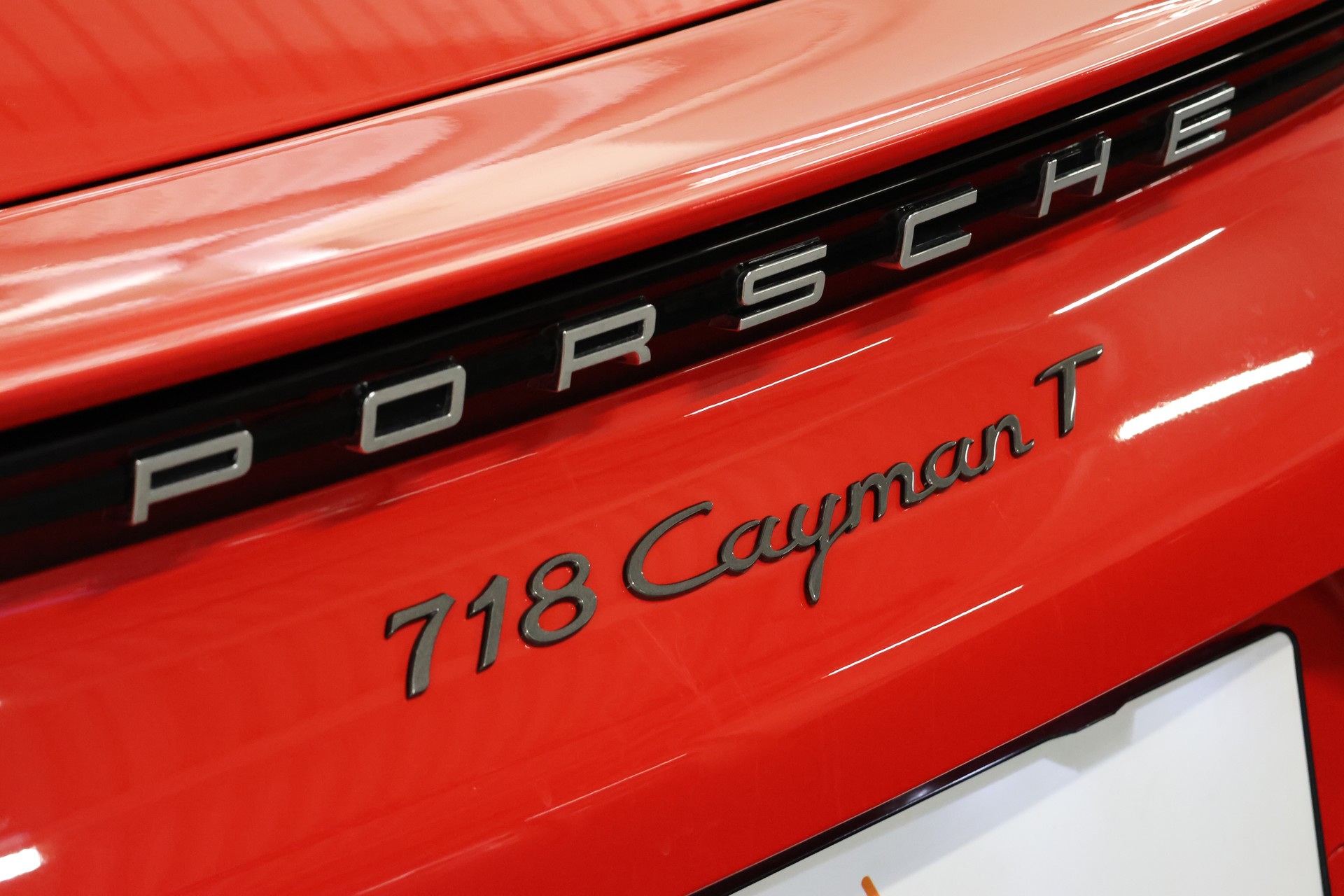 PORSCHE 718 Cayman 2.0 T PDK *Sport Chrono* *Sport Abgasanlage*-image-14