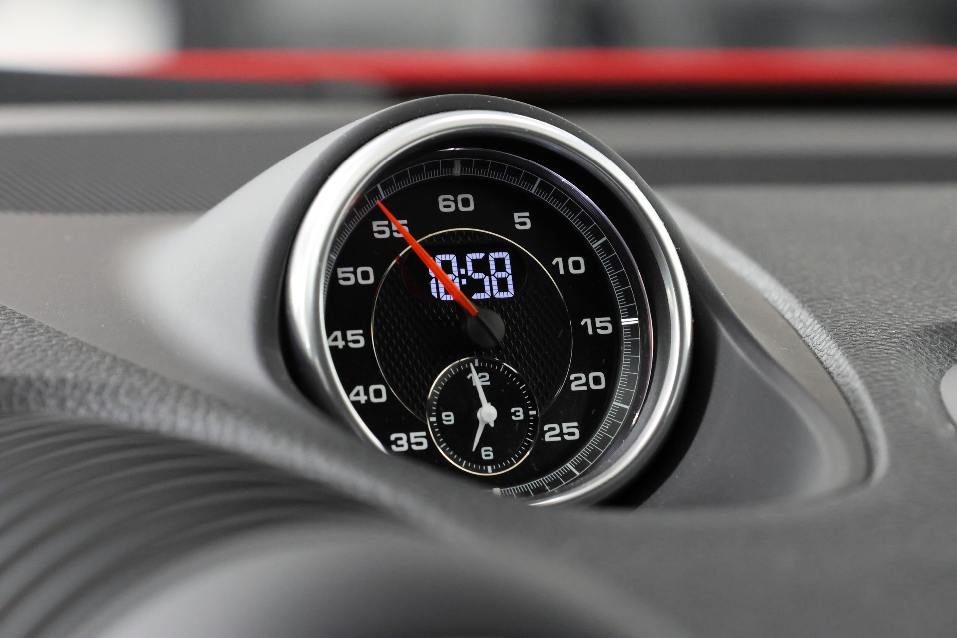 PORSCHE 718 Cayman 2.0 T PDK *Sport Chrono* *Sport Abgasanlage*-image-21