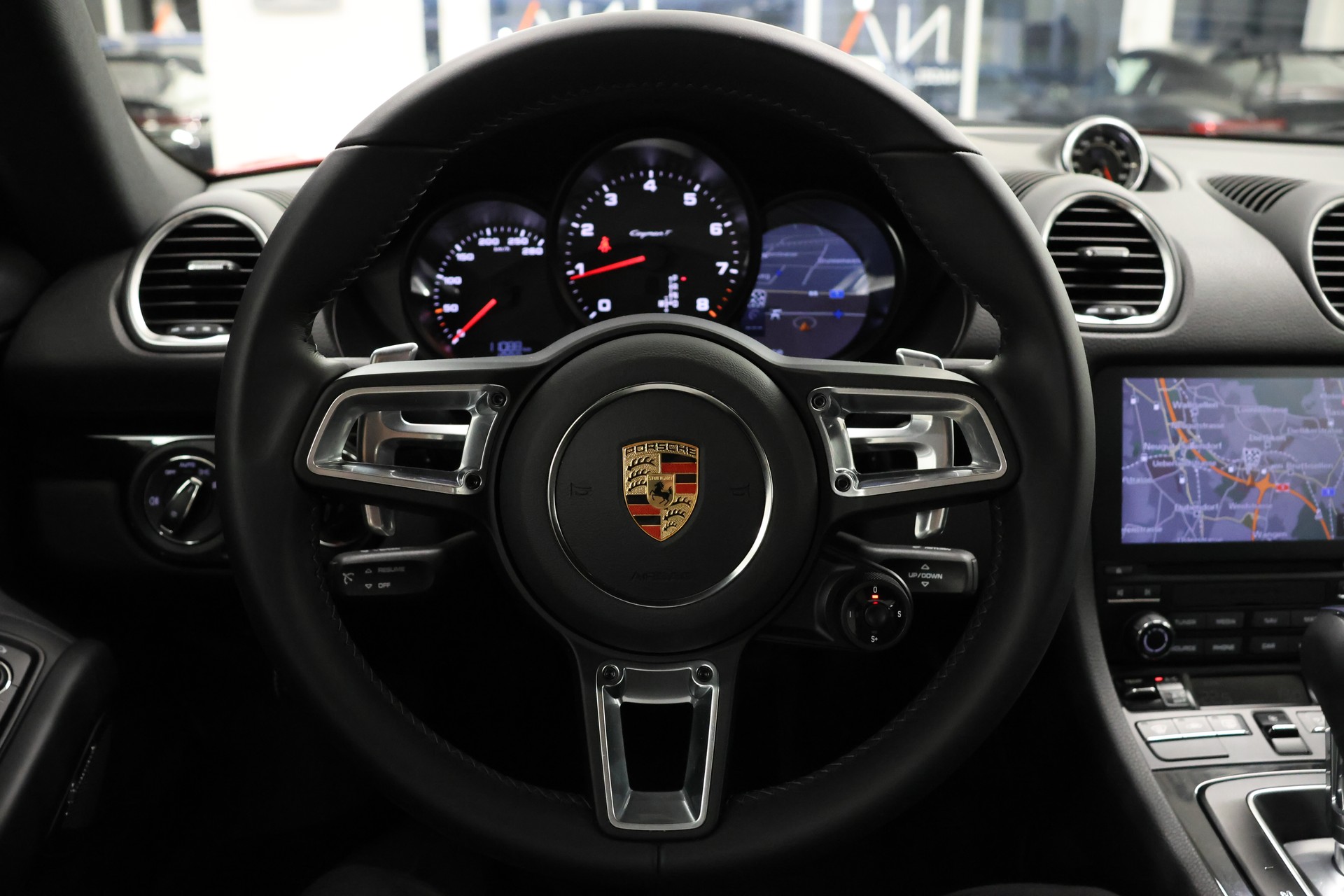 PORSCHE 718 Cayman 2.0 T PDK *Sport Chrono* *Sport Abgasanlage*-image-19