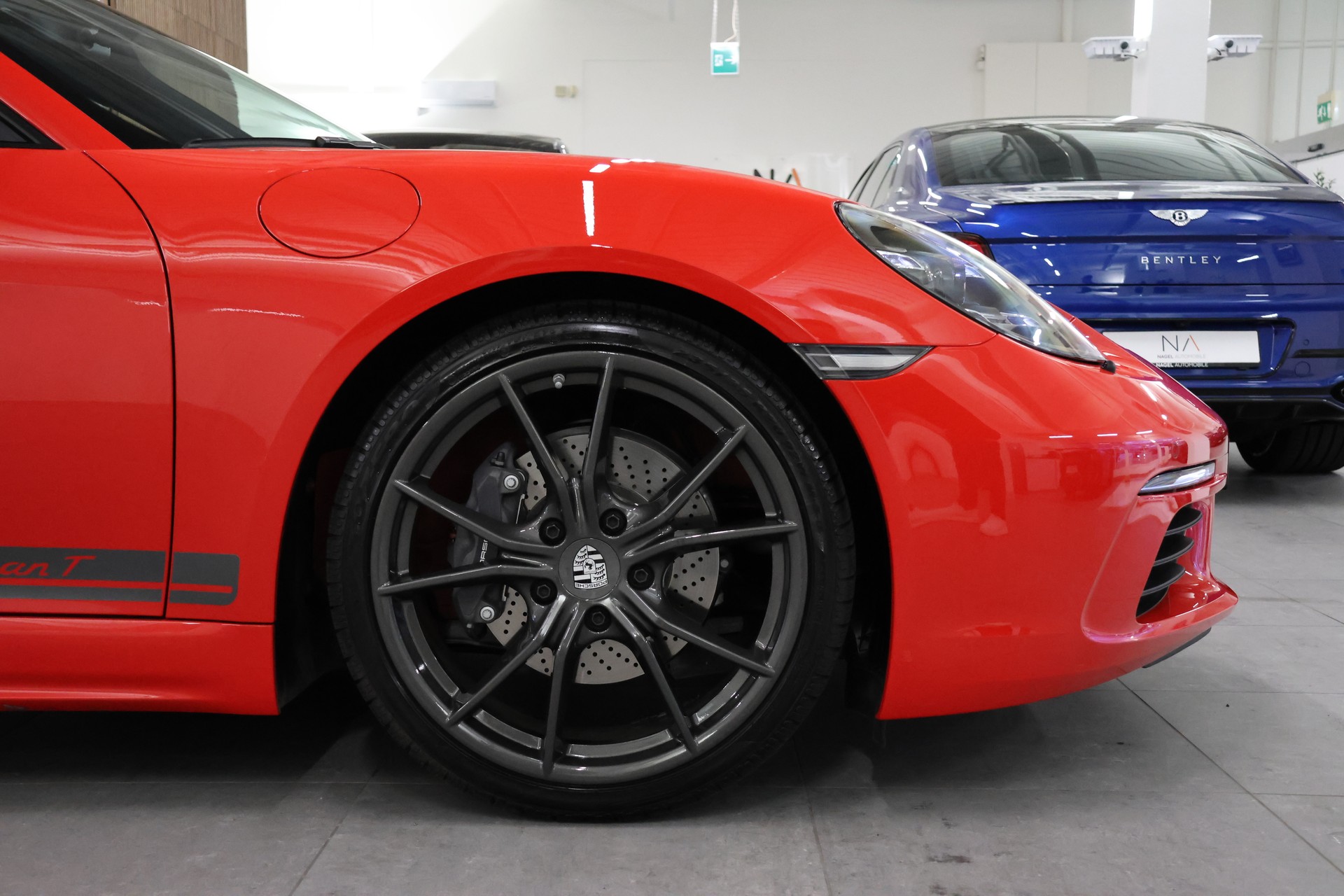 PORSCHE 718 Cayman 2.0 T PDK *Sport Chrono* *Sport Abgasanlage*-image-7