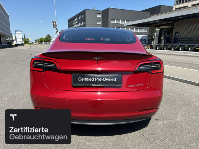 TESLA Model 3 Performance-image-7