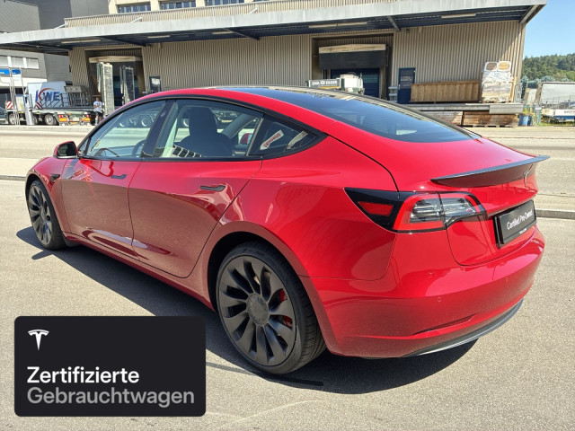 TESLA Model 3 Performance-image-6