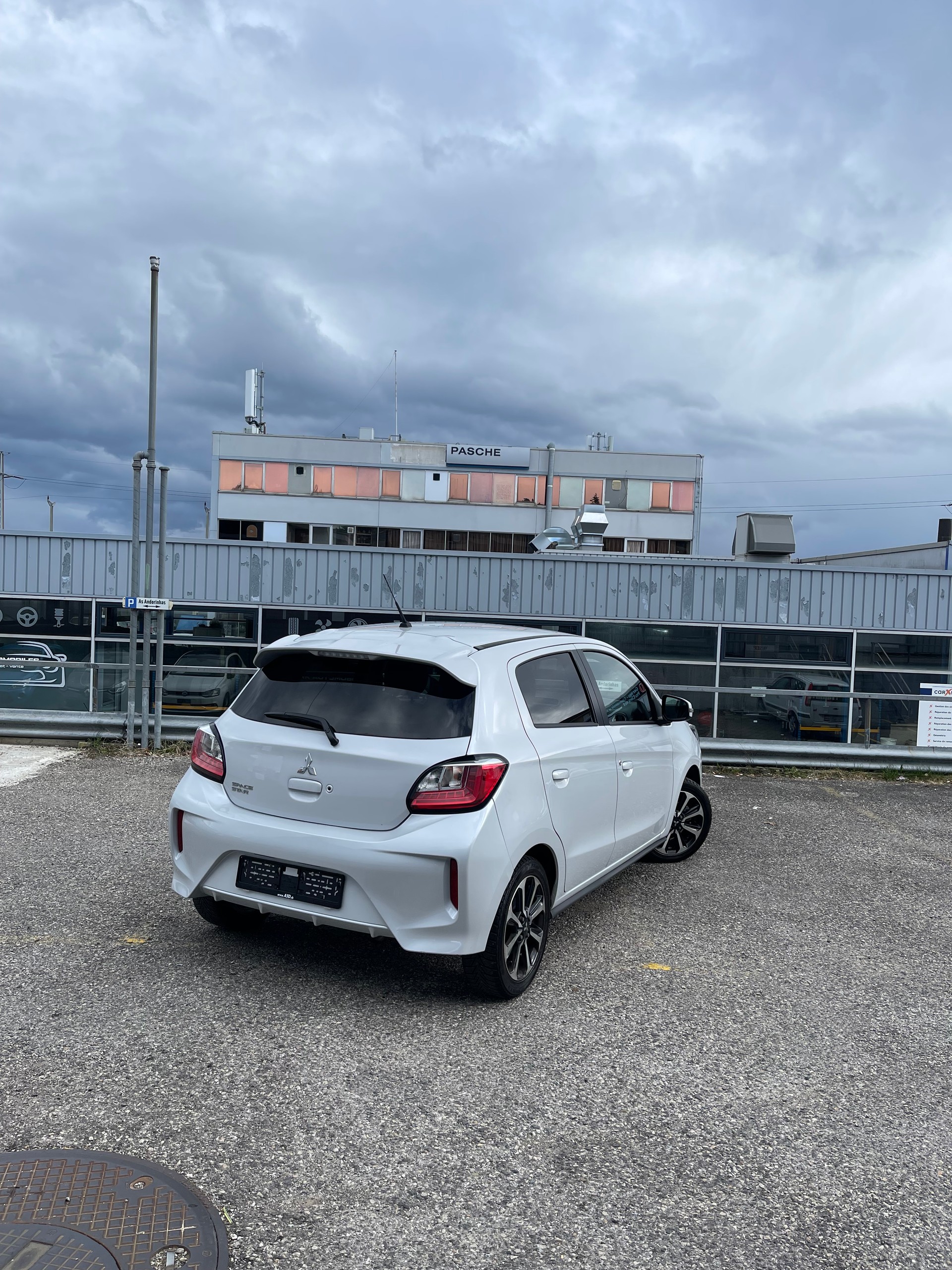 MITSUBISHI Space Star 1.2 Diamond CVT-image-3