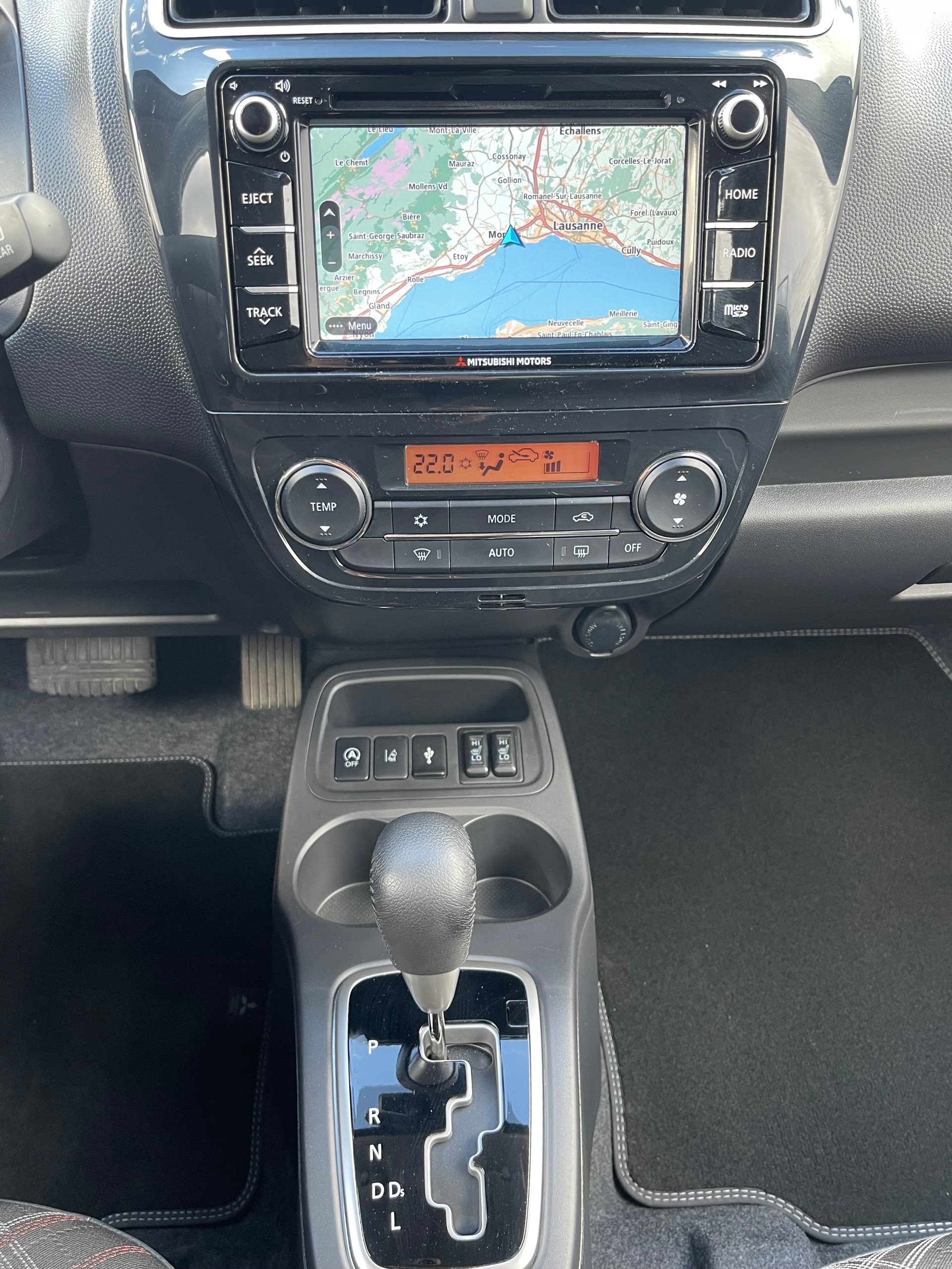 MITSUBISHI Space Star 1.2 Diamond CVT-image-11