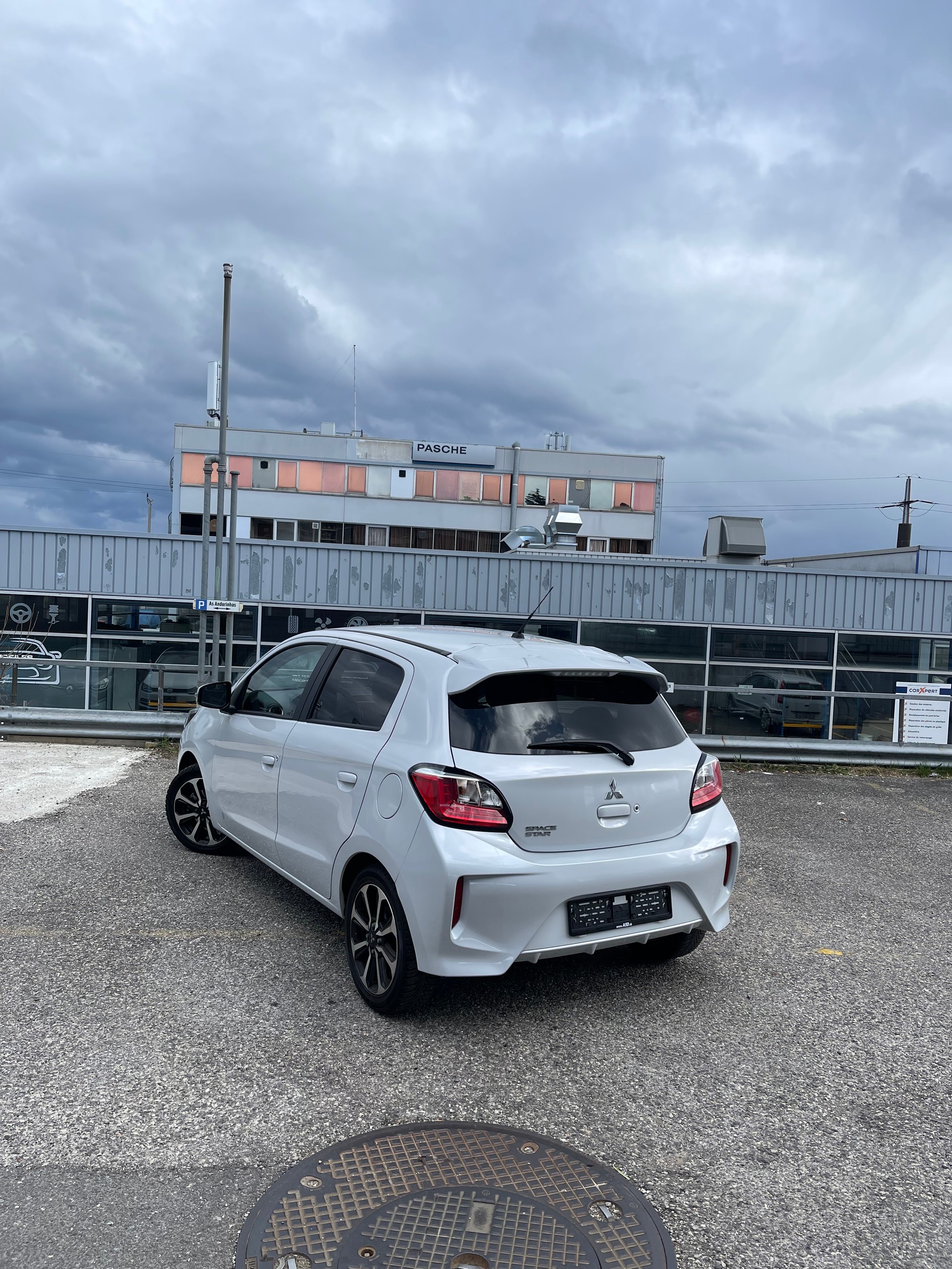 MITSUBISHI Space Star 1.2 Diamond CVT-image-2