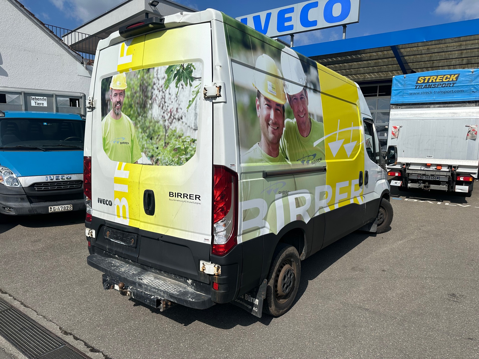 IVECO 35S15-image-1
