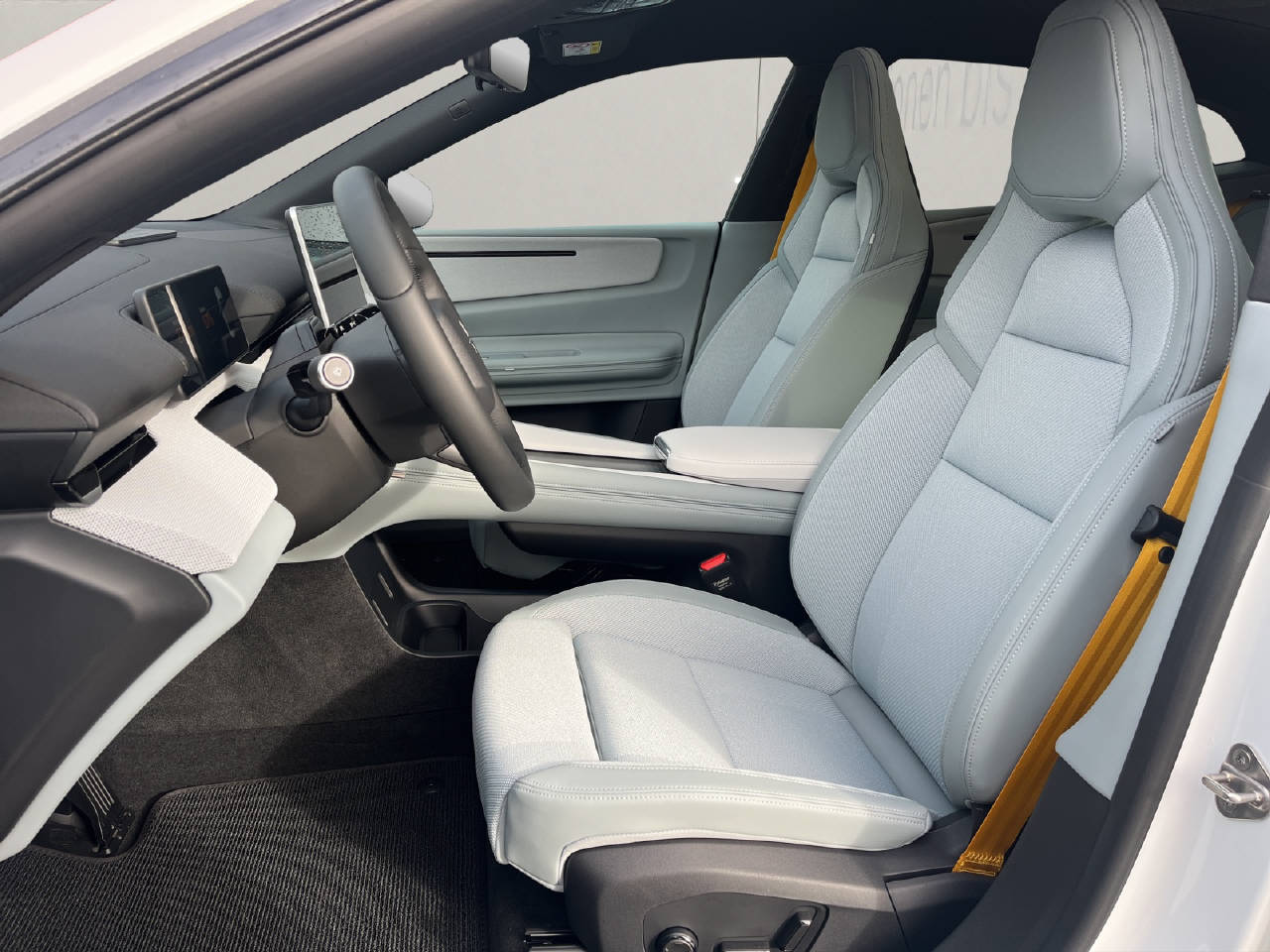 POLESTAR 4 Long Range Dual Motor Performance Prime-image-8