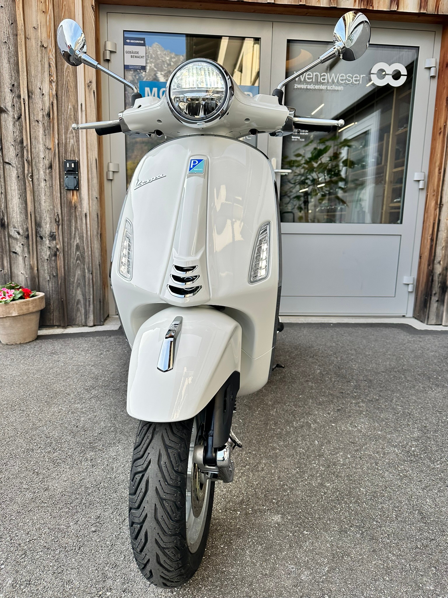PIAGGIO Vespa Primavera 125 E5+-image-2